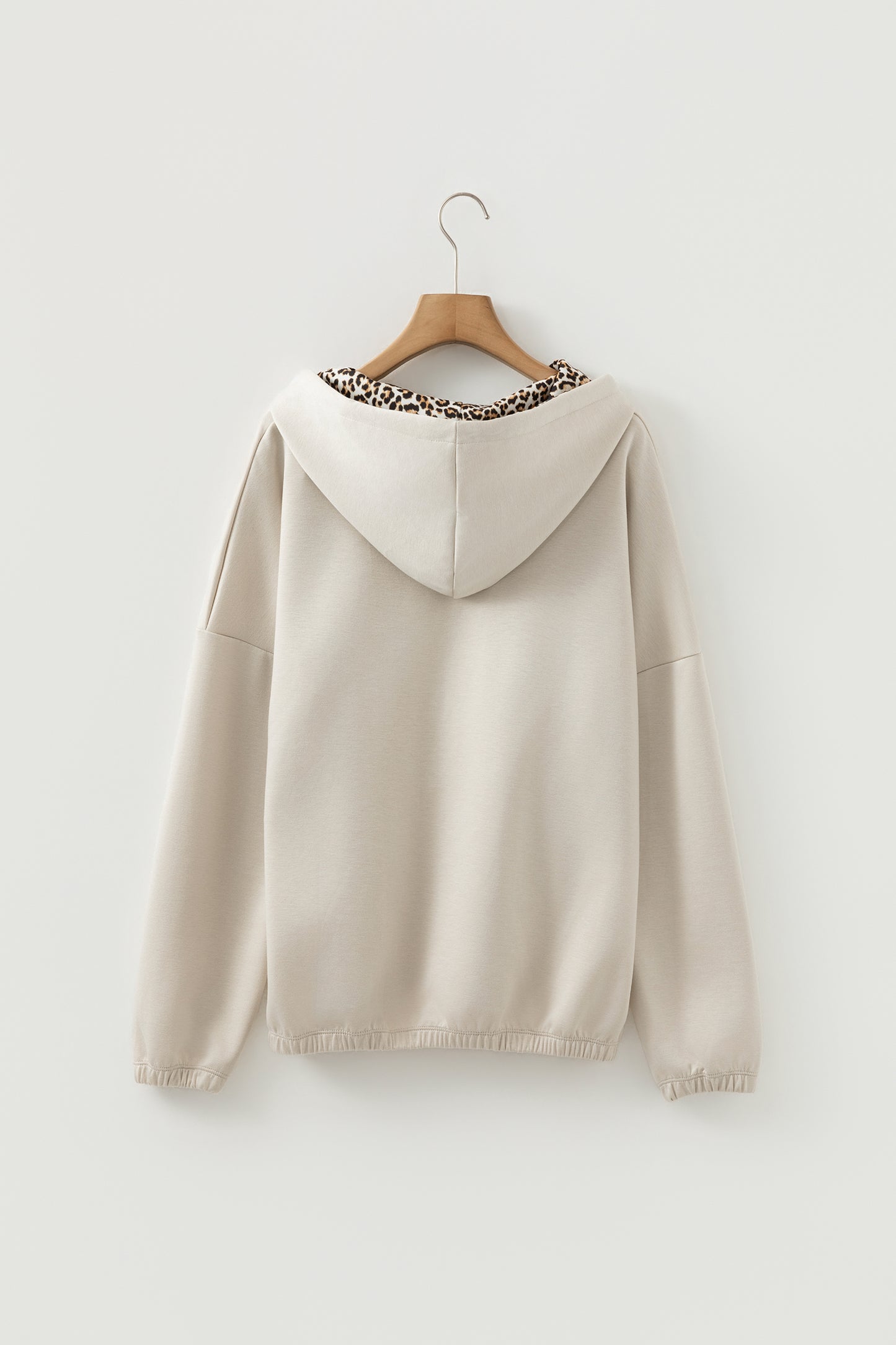 Leopard Contrast Drawstring Hood Drop Shoulder Top