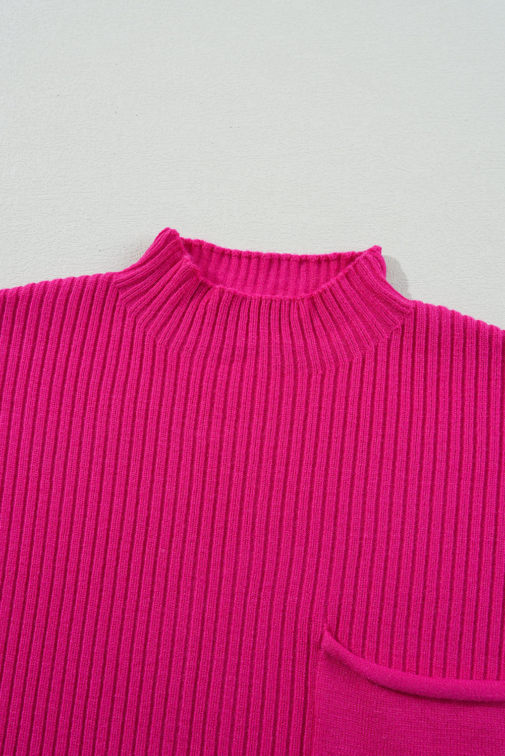 Solid Ribbed Knit Patch Pocket Short Sleeve Top