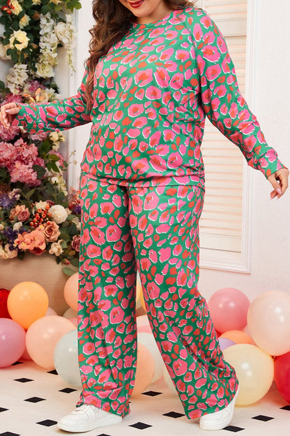 Floral Top and Pants Lounge Set Plus Size