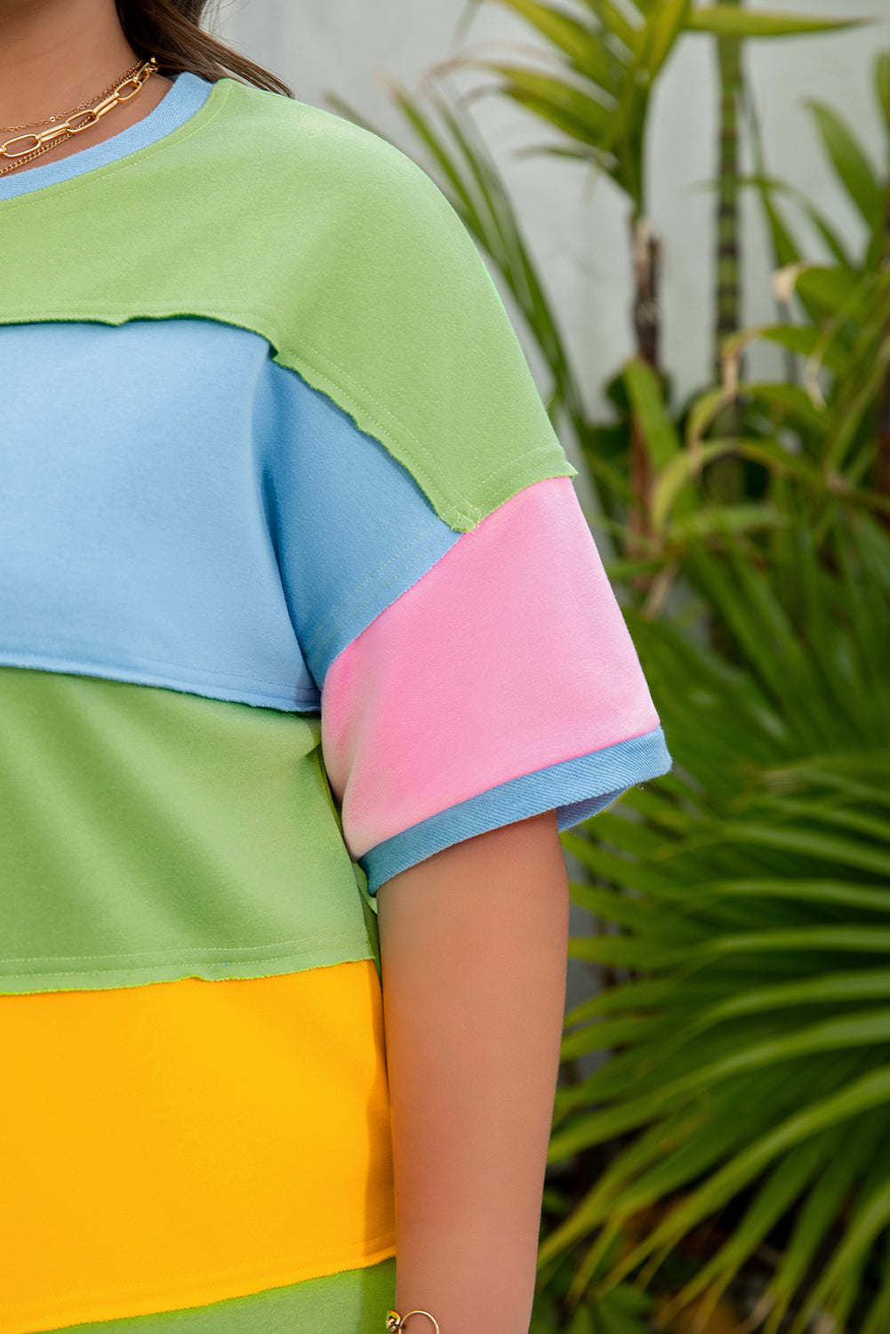 Plus Size Colorblock Raw Edge Short Sleeve T-Shirt