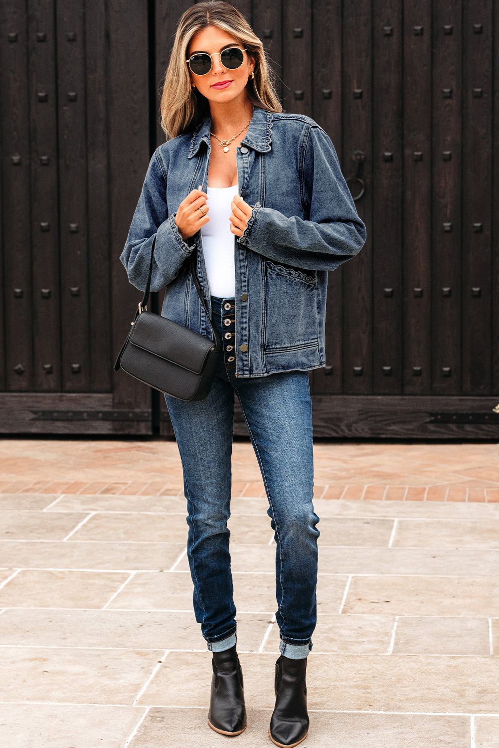 Solid Denim Scallop Collar Patch Pocket Buttoned Jacket