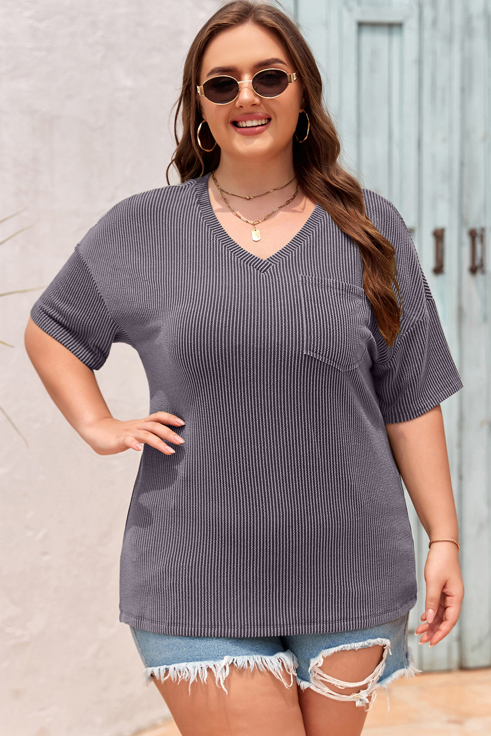 Plus Size Solid Corded Knit V-Neck T-Shirt