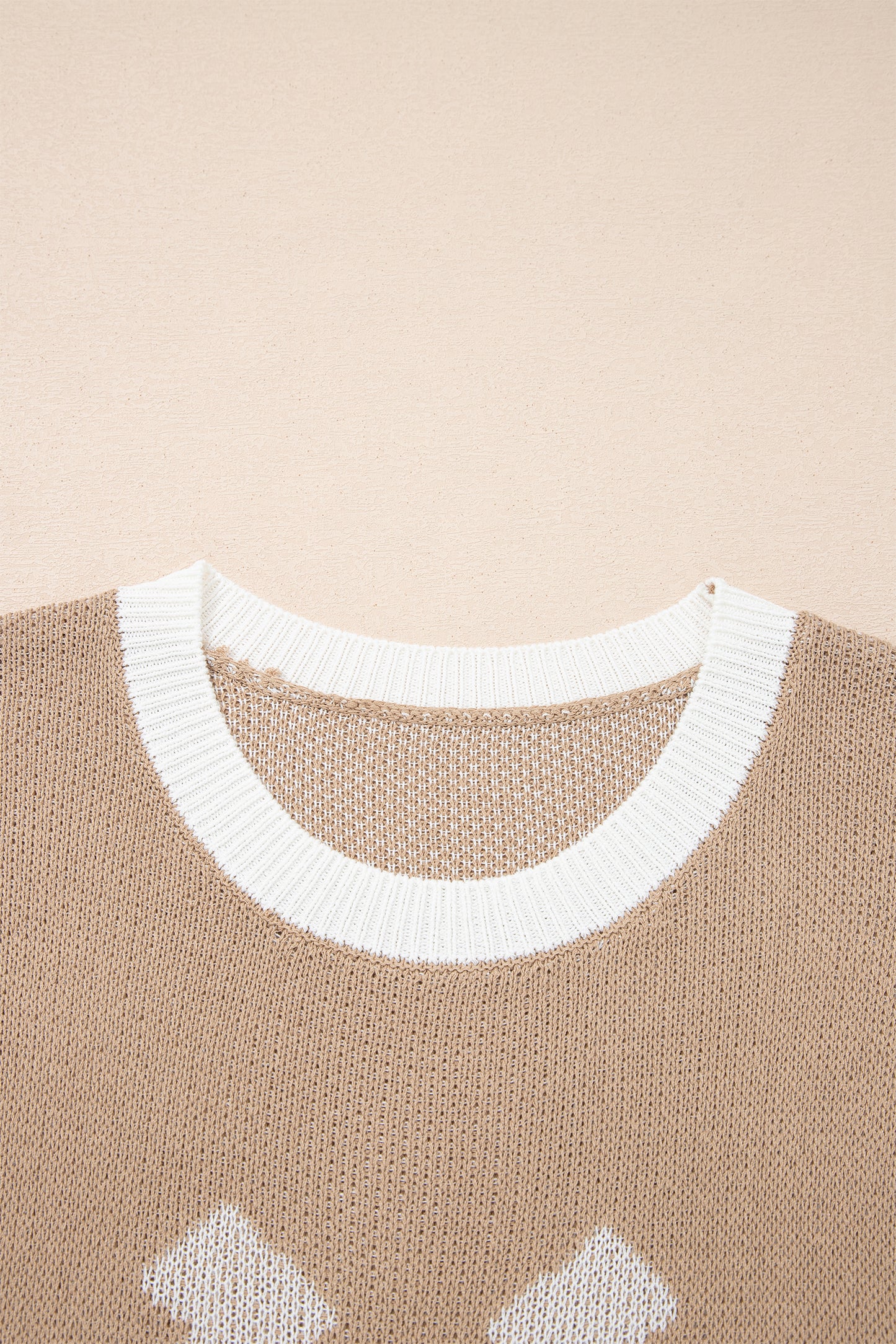 Western Horseshoe Contrast Trim Short Sleeve Sweater