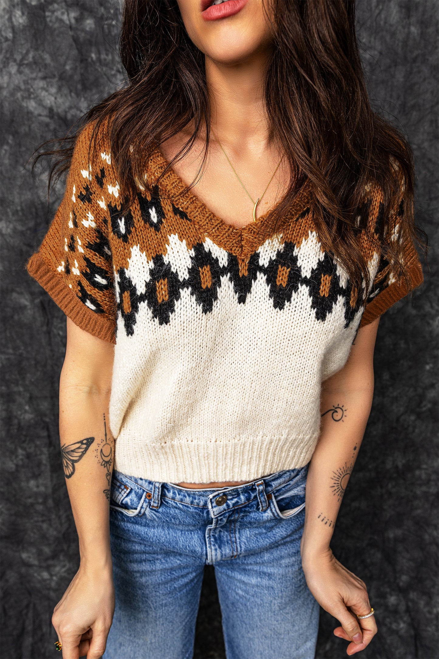 Western Geometric V-Neck Short Sleeve Knit T-Shirt