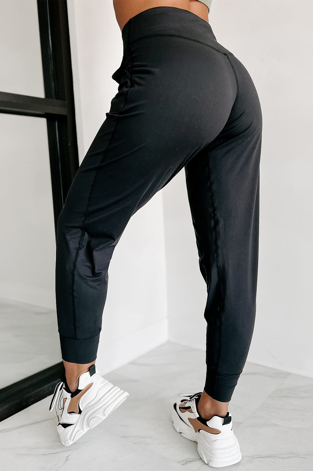 Exposed Seam Pocketed Joggers