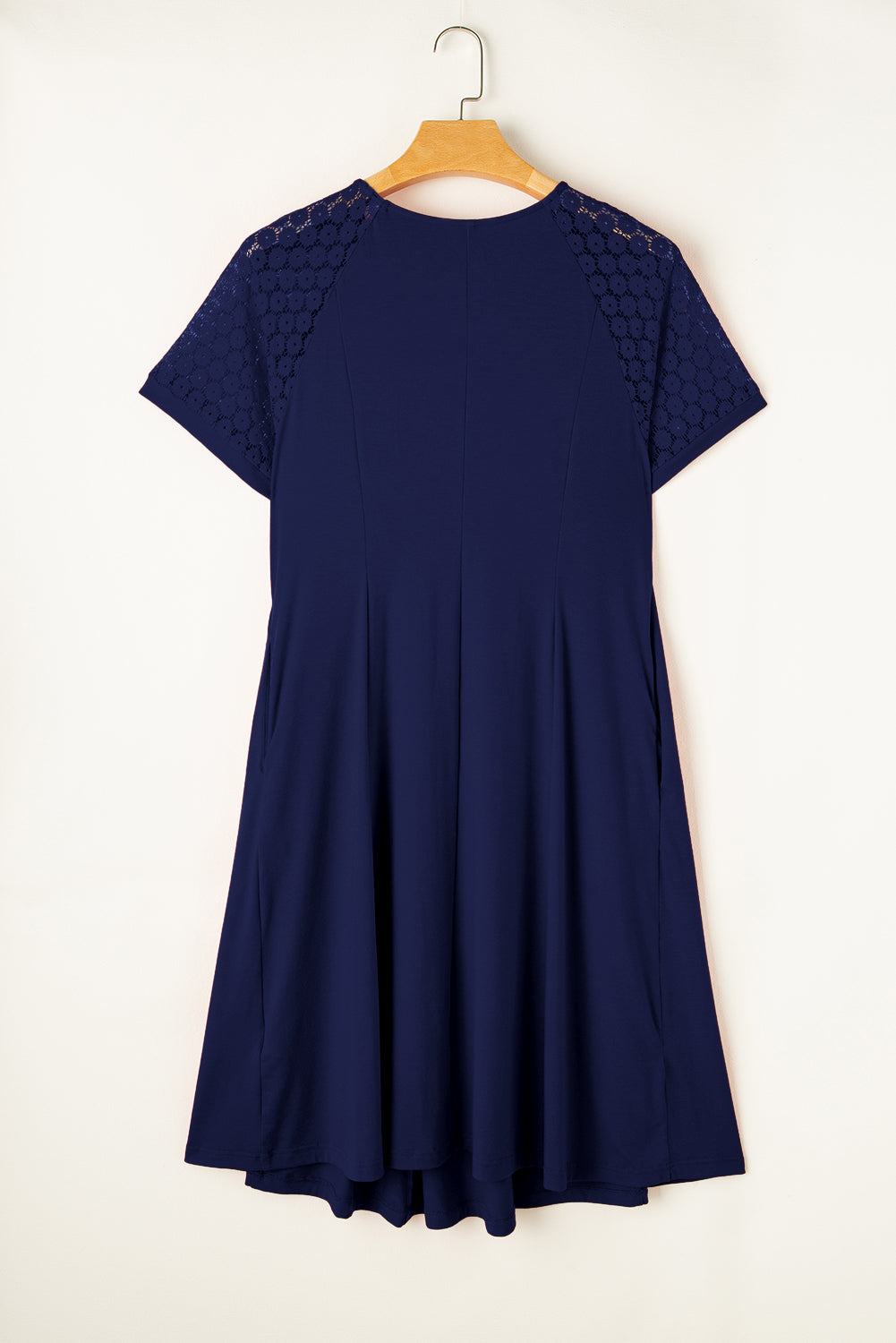 Plus Size Solid Lace Short Sleeve Pleated Dress
