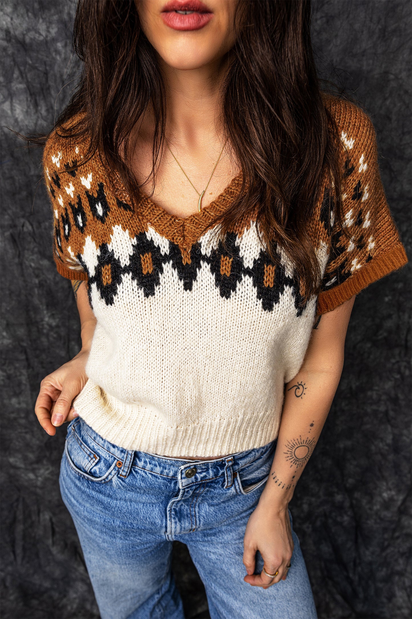 Western Geometric V-Neck Short Sleeve Knit T-Shirt