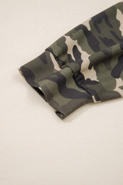 Plus Size Camo Patchwork Raw Hem Sweatshirt