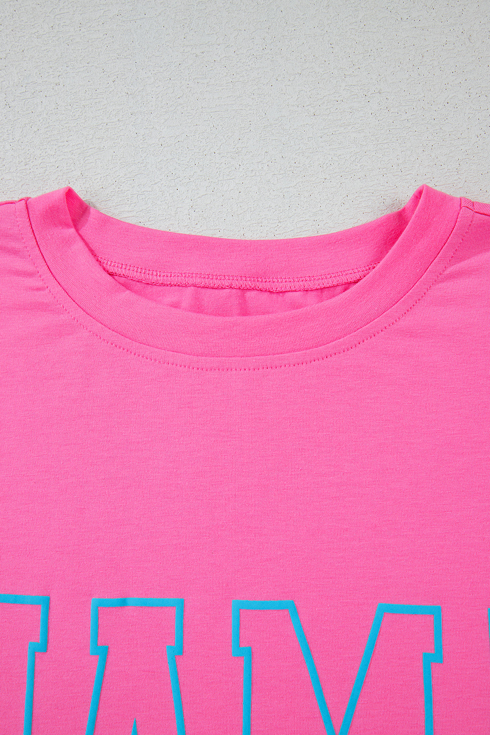 MAMA Short Sleeve Graphic T-Shirt