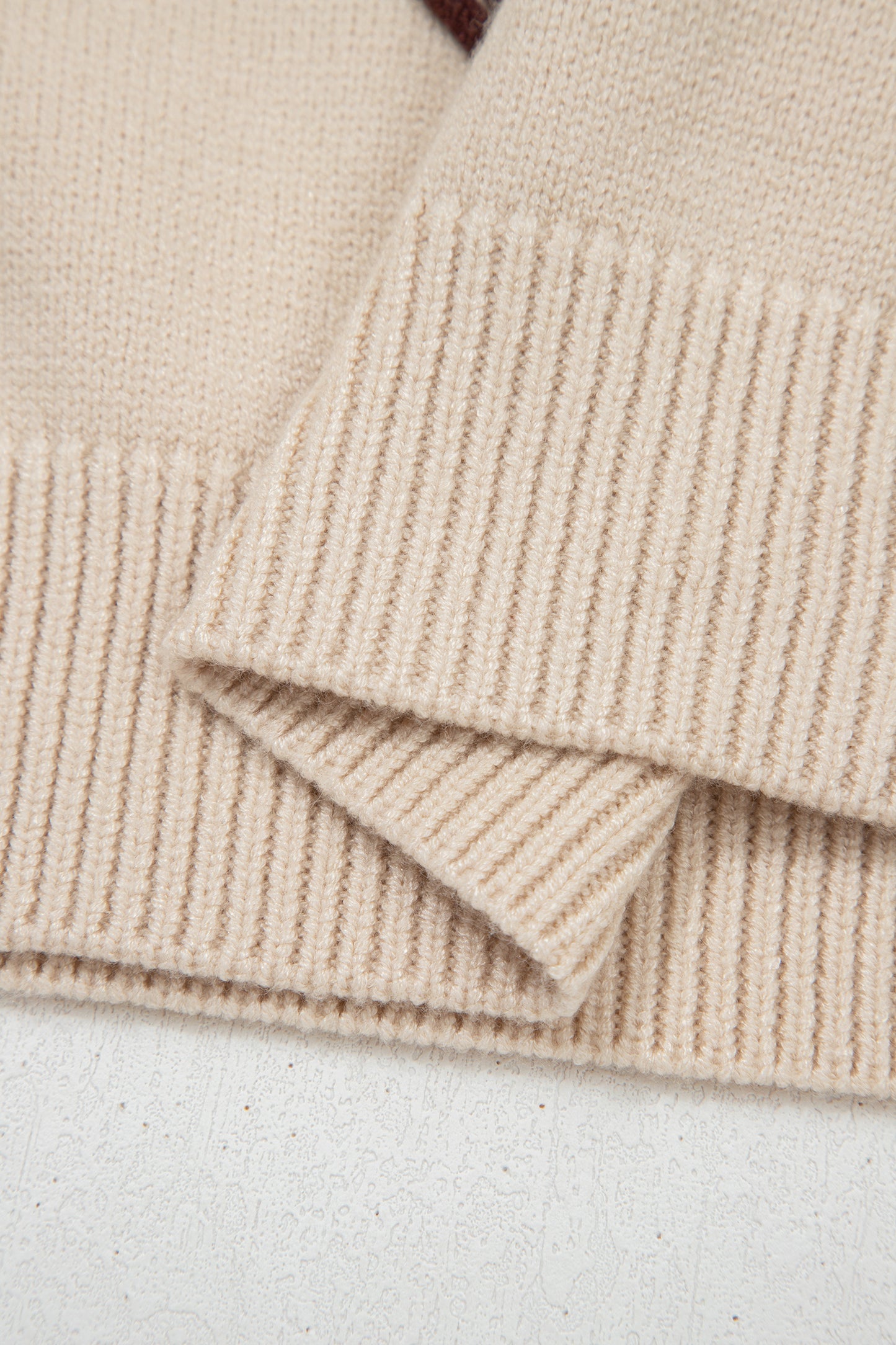 Western Corded Horseshoe Mock Neck Short Sleeve Sweater