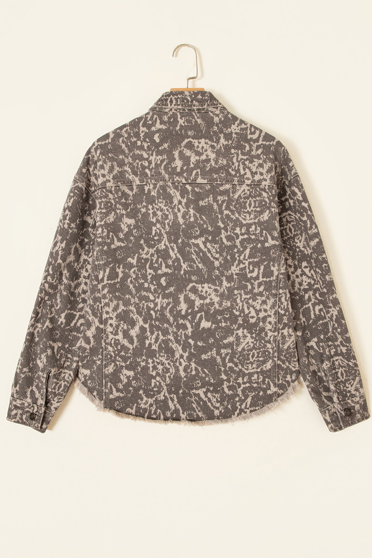 Abstract Denim Raw Hem Buttoned Collar Jacket