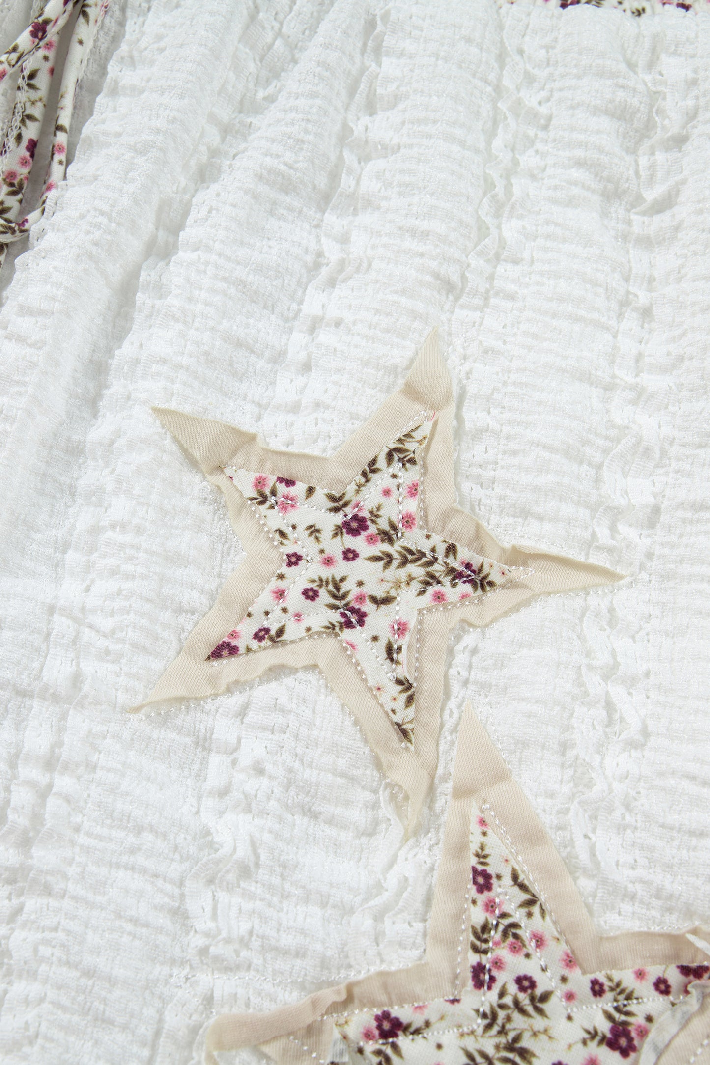 Floral Textured Lace Star Patch Drawstring Shorts