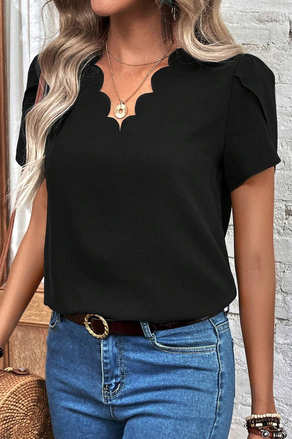 Scalloped V-Neck Petal Sleeve Top