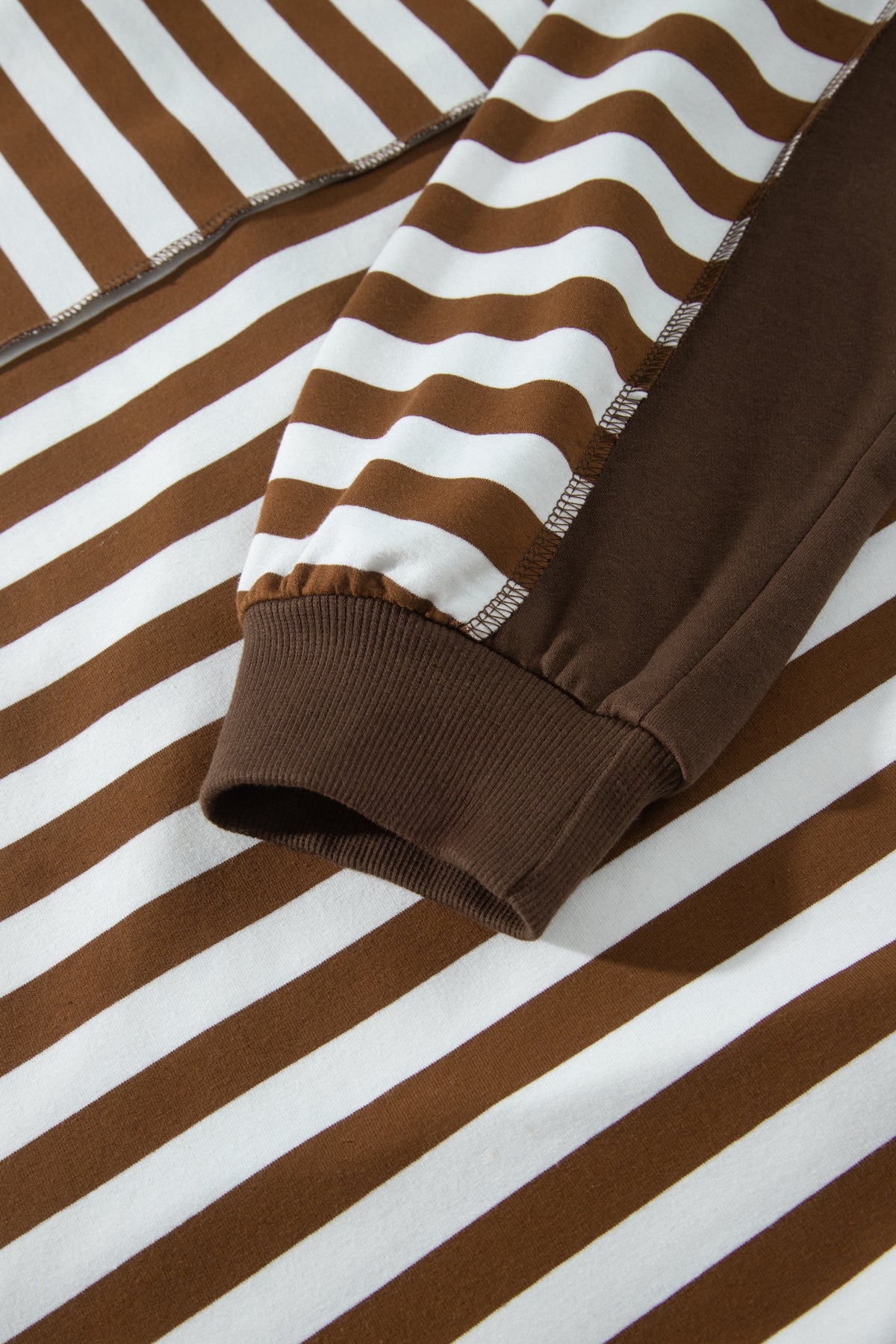 Plus Size Stripe Colorblock Exposed Seam Sweatshirt