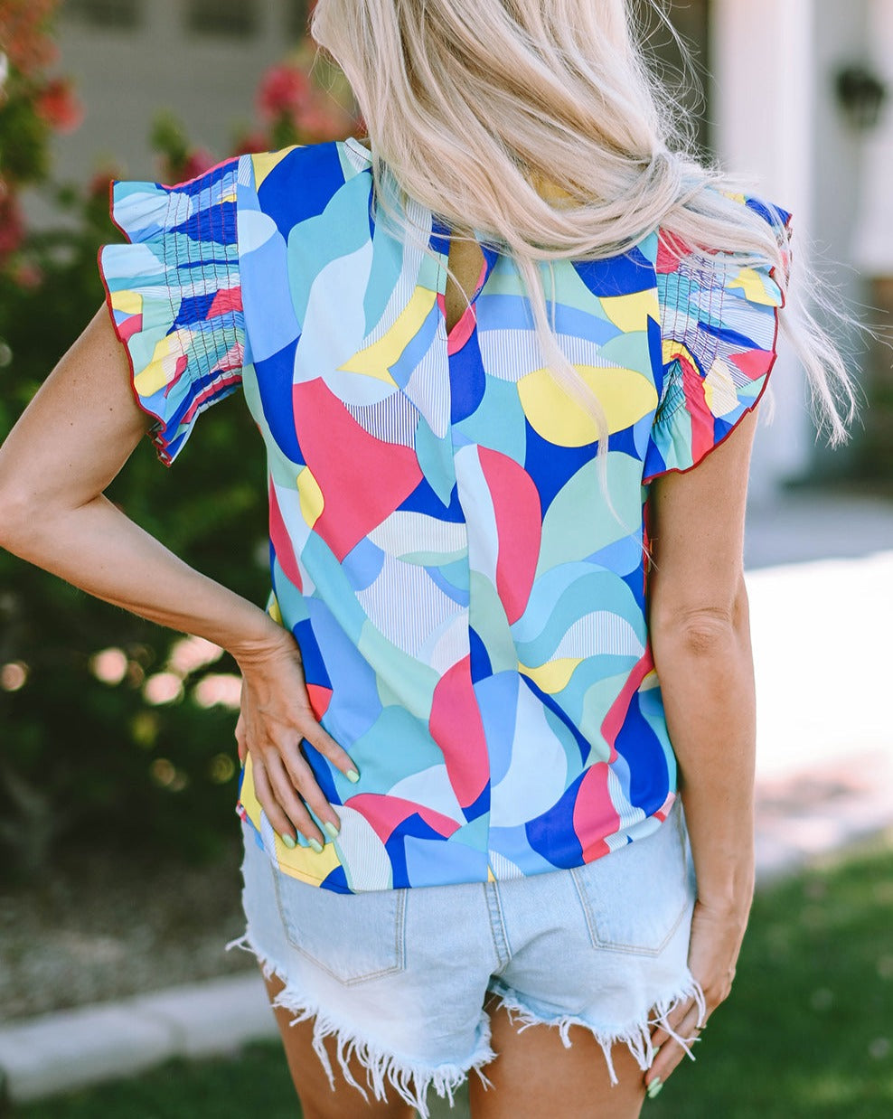 Abstract Ruffle Short Sleeve Blouse