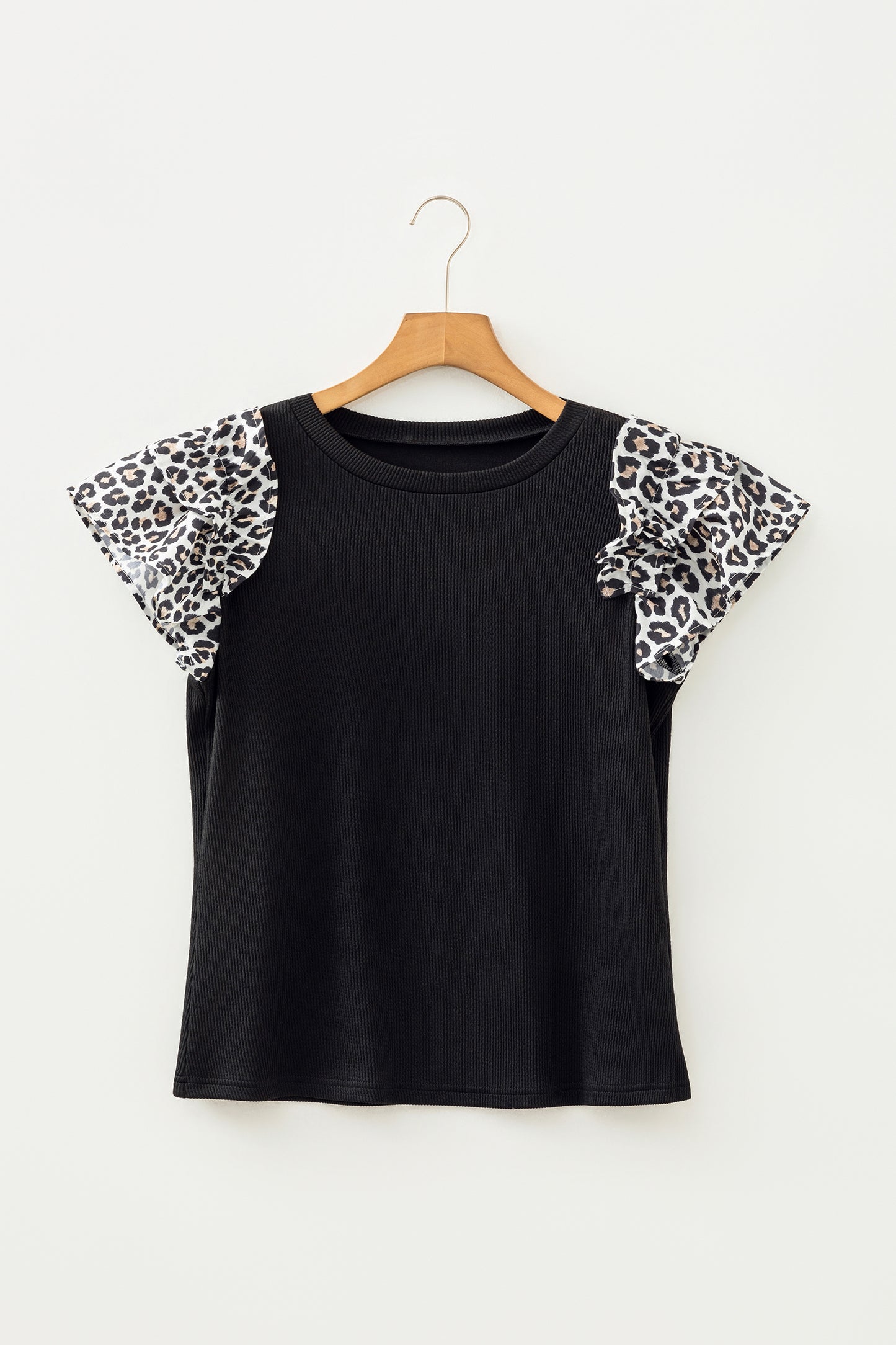 Leopard Contrast Ruffle Short Sleeve Ribbed Top