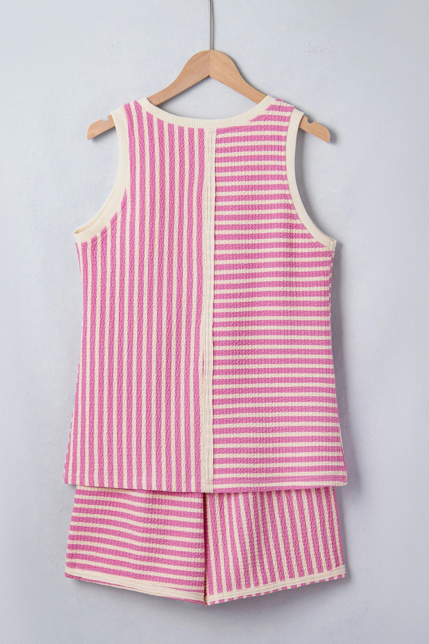 Stripe Contrast Trim Textured Tank & Shorts Set