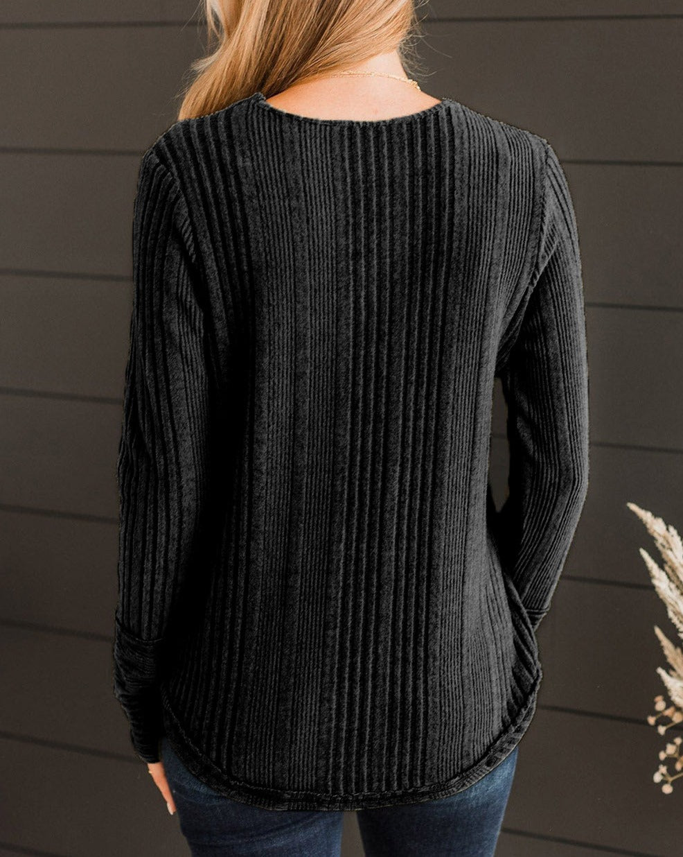 Ribbed Long Sleeve V-Neck Top