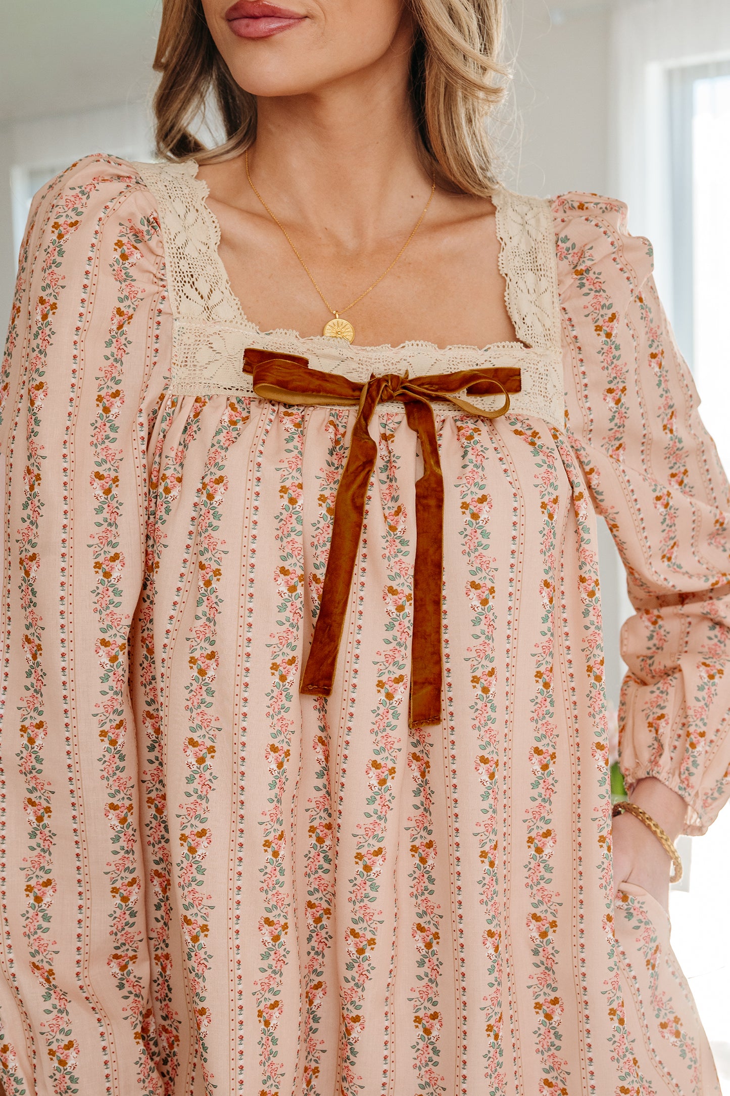 Floral Lace Square Neck Velvet Bow Tie Mini Dress