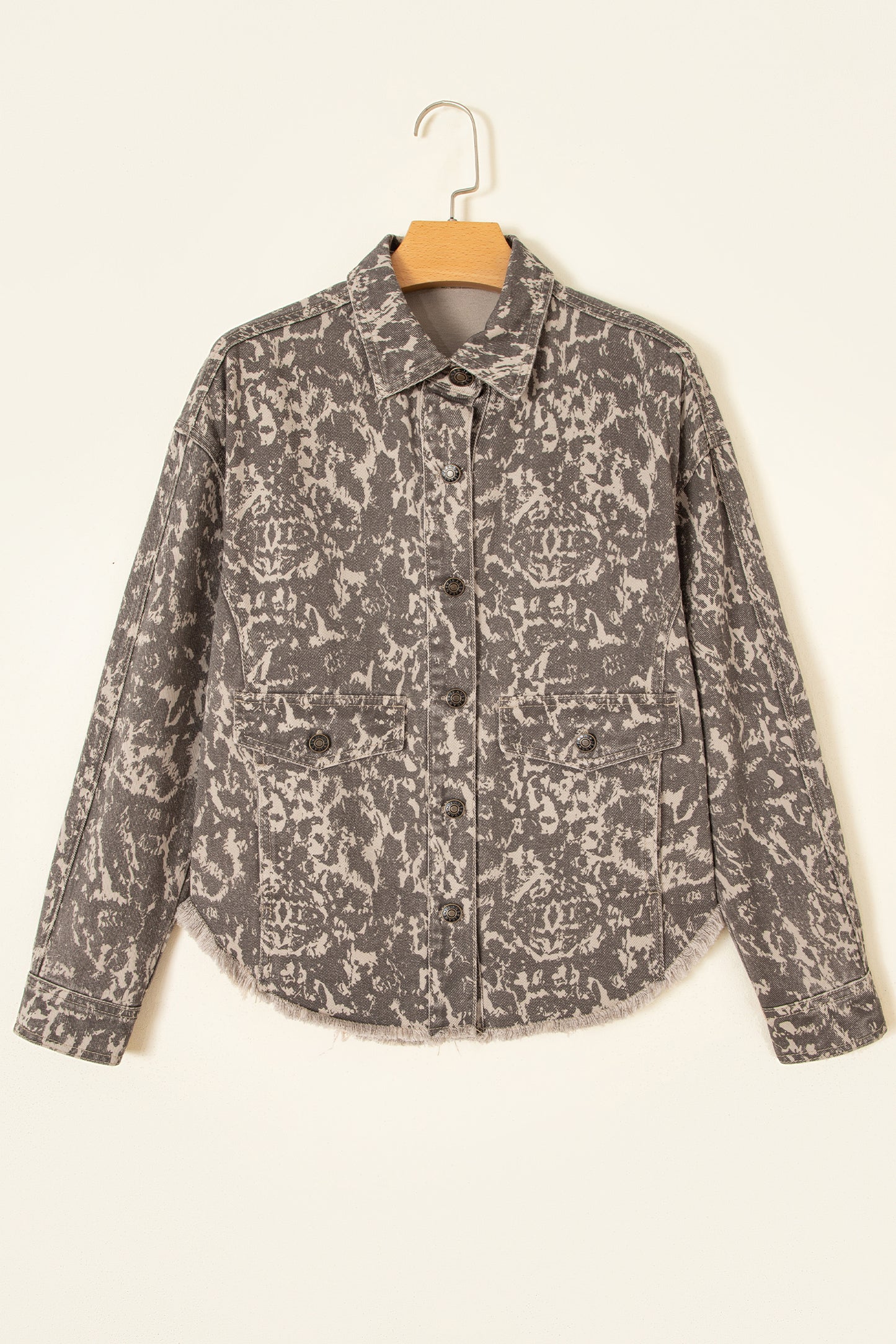 Abstract Denim Raw Hem Buttoned Collar Jacket