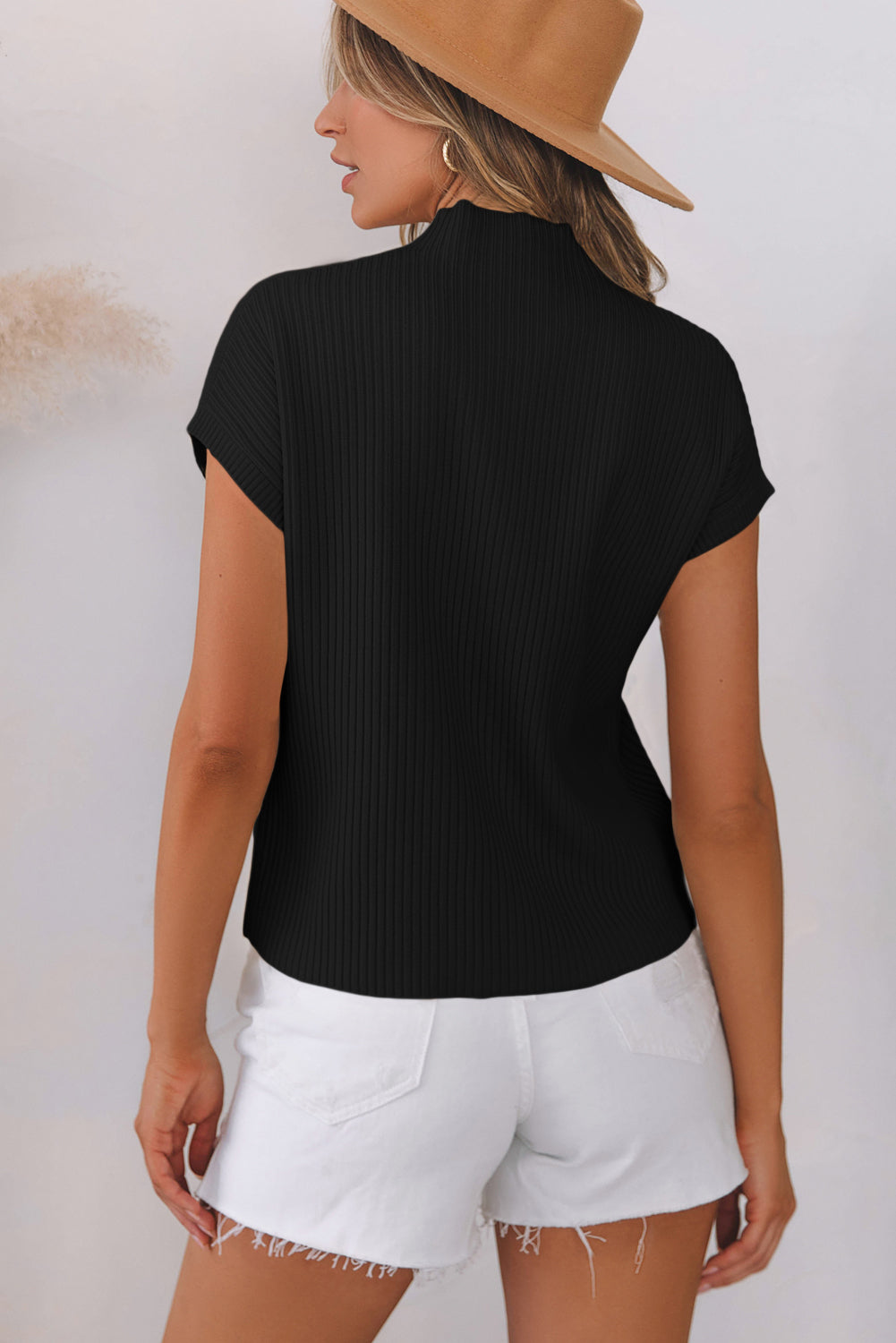 Solid Ribbed Knit Patch Pocket Short Sleeve Sweater