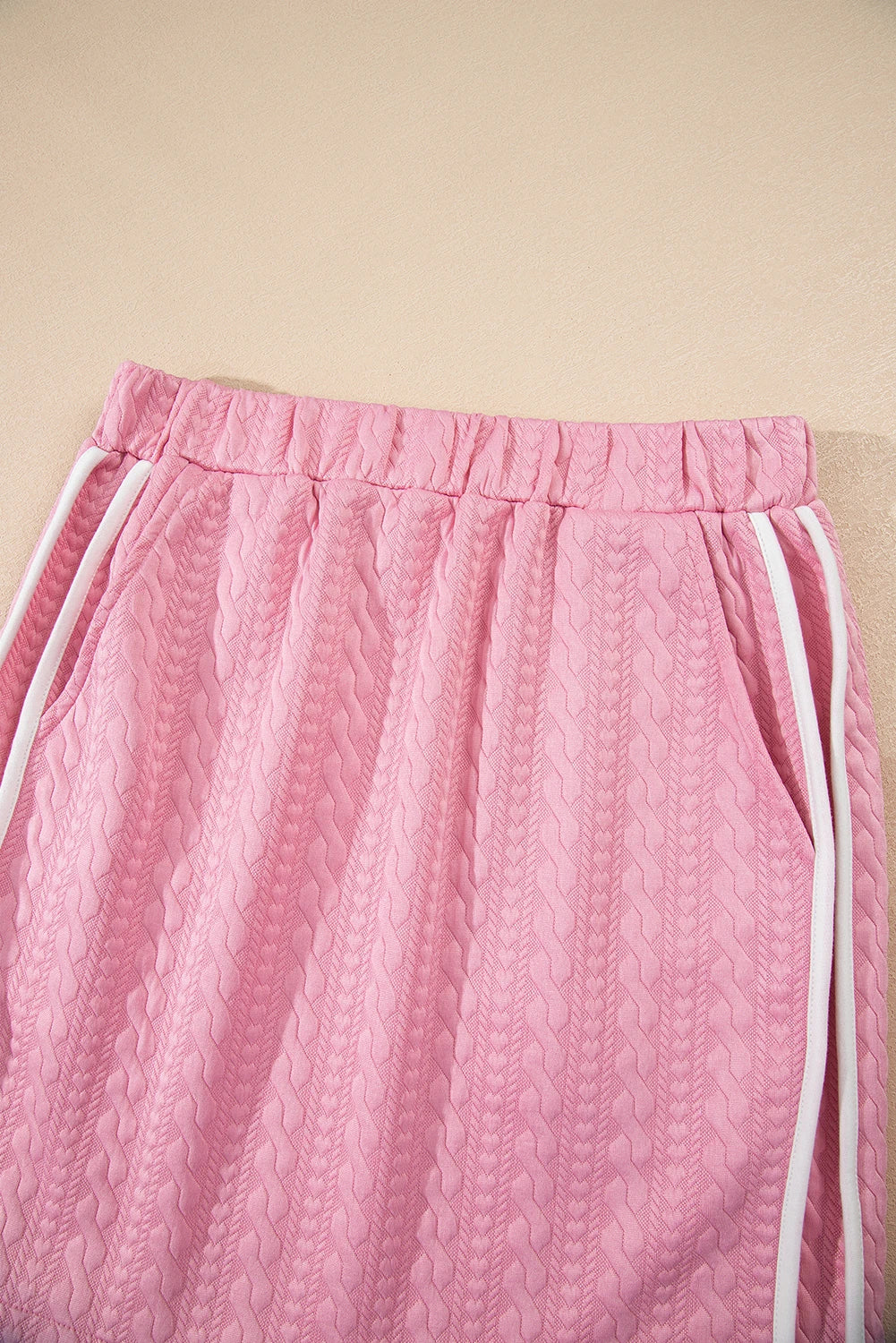 Textured Contrast Trim Crewneck Tee & Pocketed Skirt Set