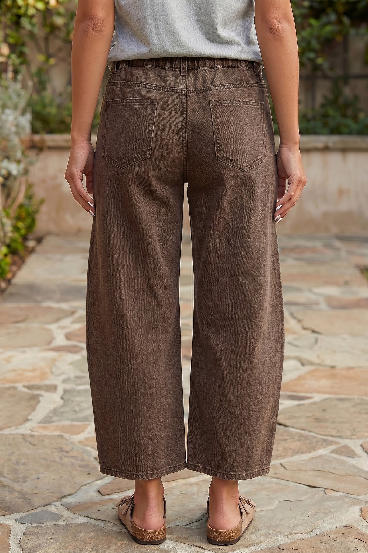 Solid Denim Patch Pocket Barrel Leg Jeans