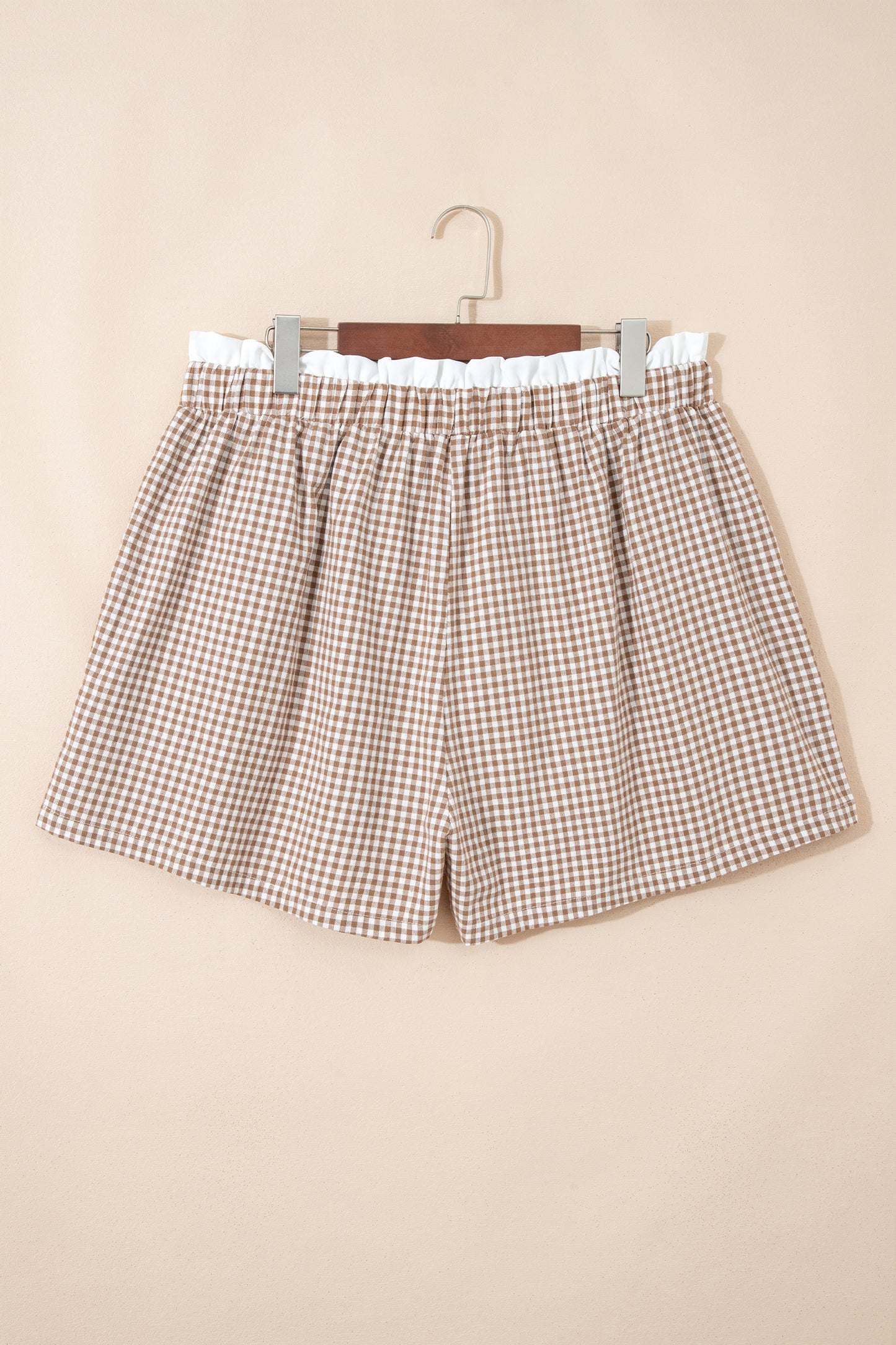 Plus Size Gingham Plaid Ruffle Contrast Trim Shorts