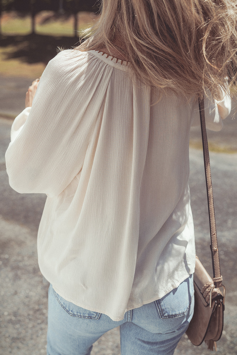 Floral Embroidered Puff Sleeve Shirt