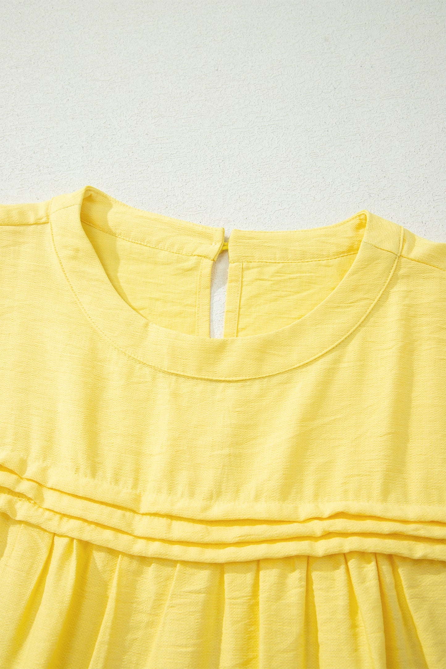 Solid Pleated Tie Sleeve Babydoll Blouse