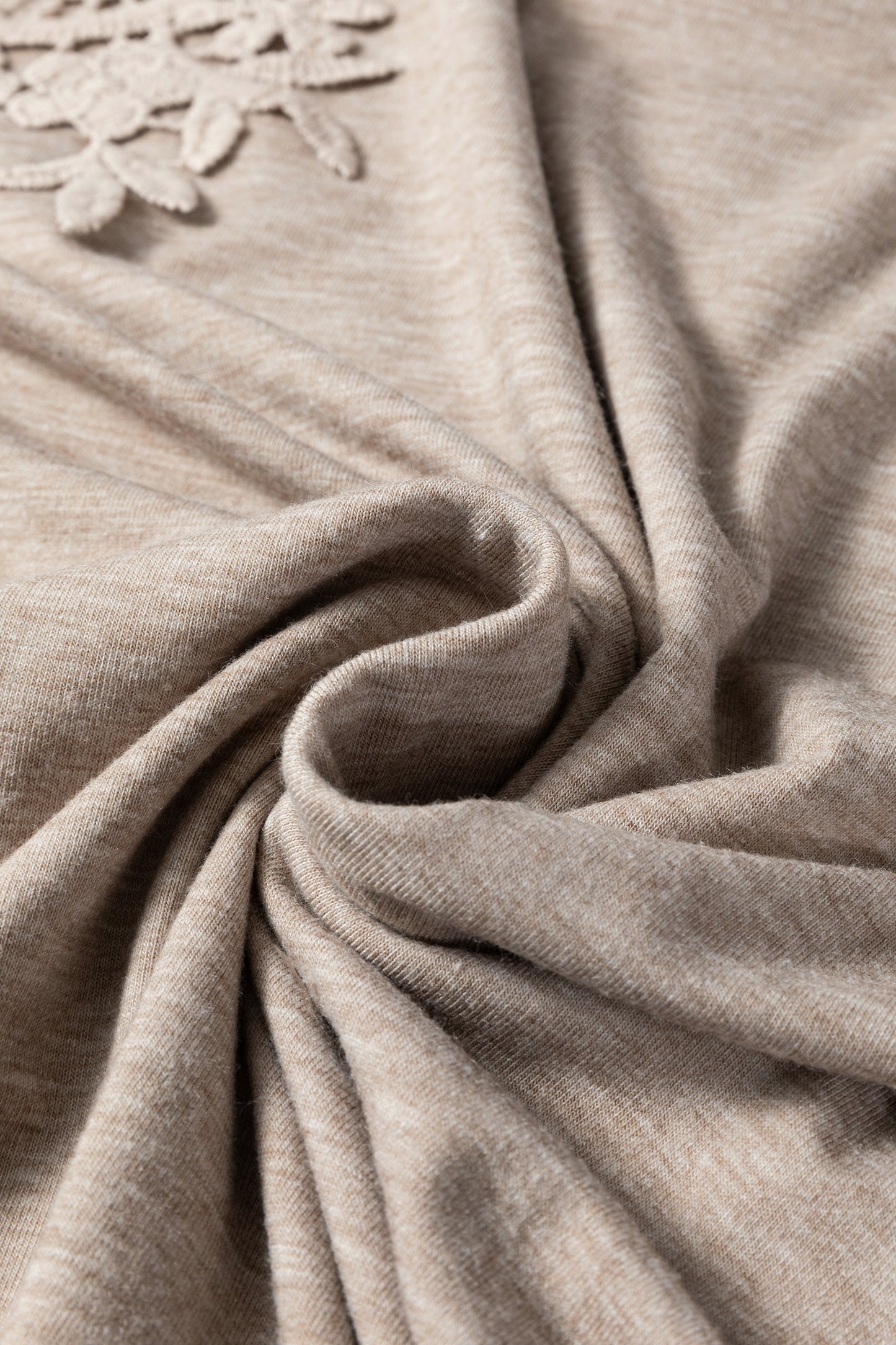 Solid Lace Embroidered Patch Short Sleeve Tee