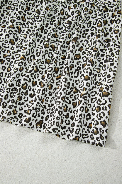 Plus Size Leopard Contrast Trim Puff Sleeve Blouse