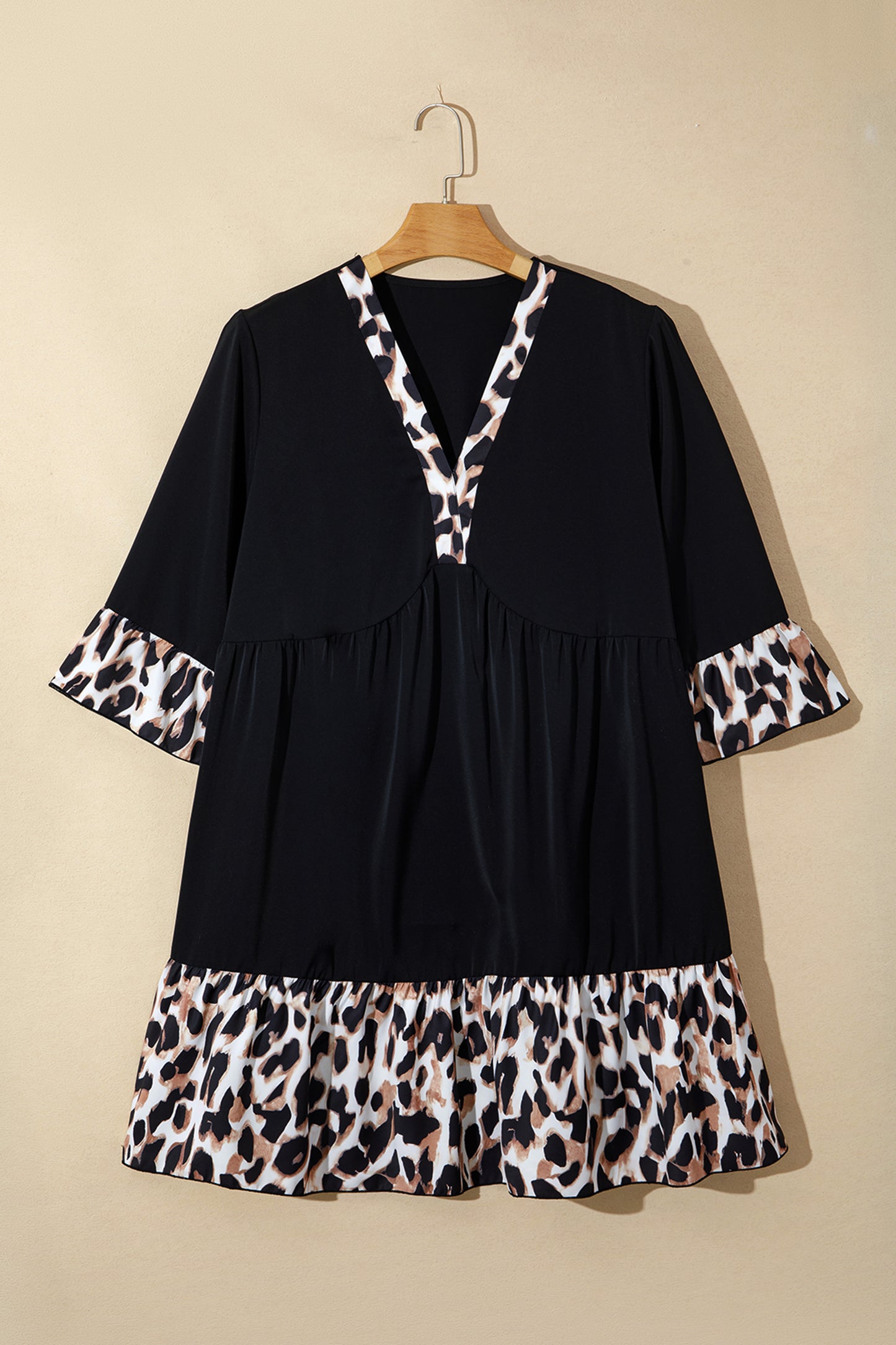Plus Size Leopard Patchwork V-Neck Ruffle Dress