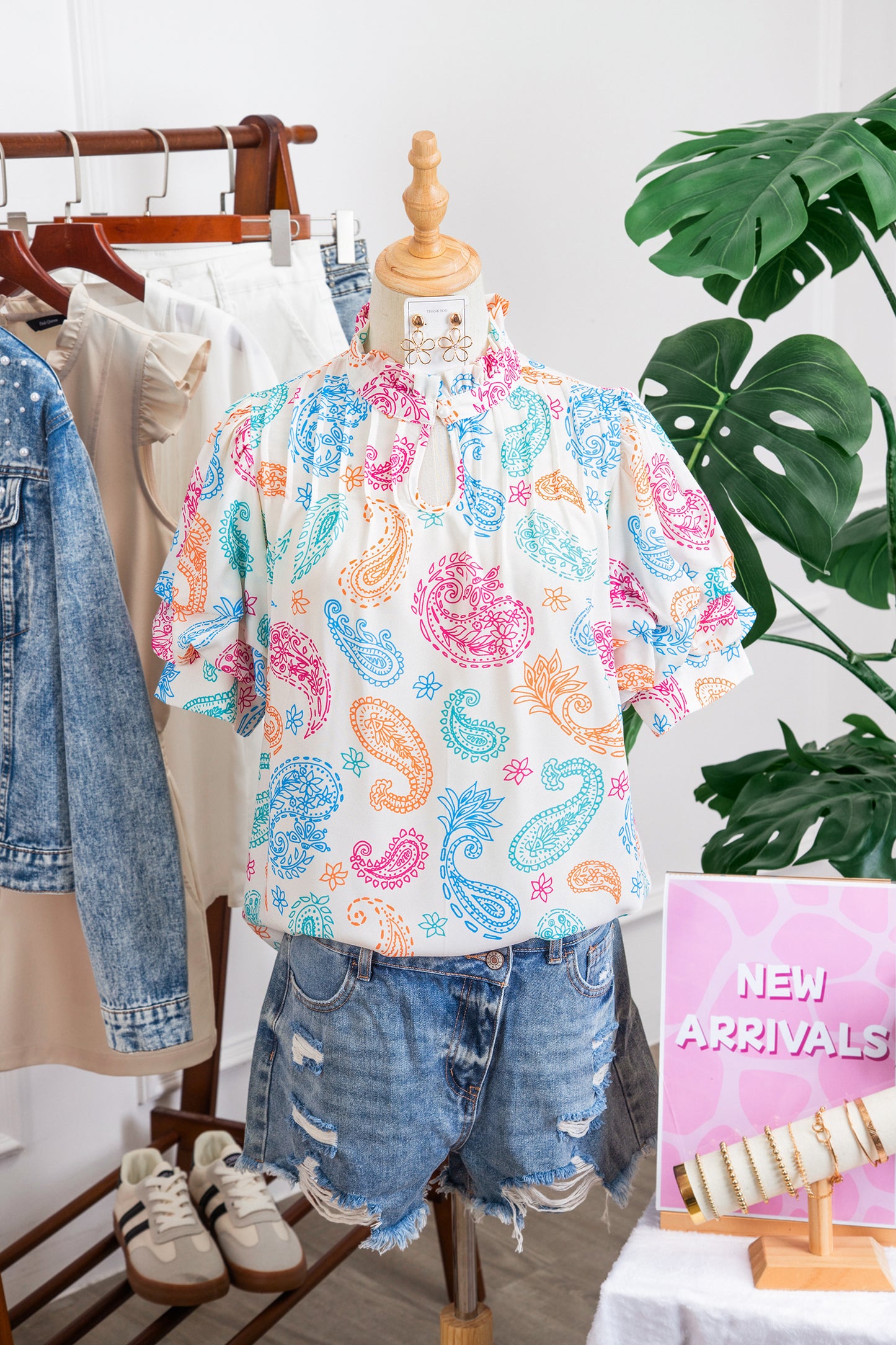 Paisley Button Keyhole Puff Sleeve Blouse