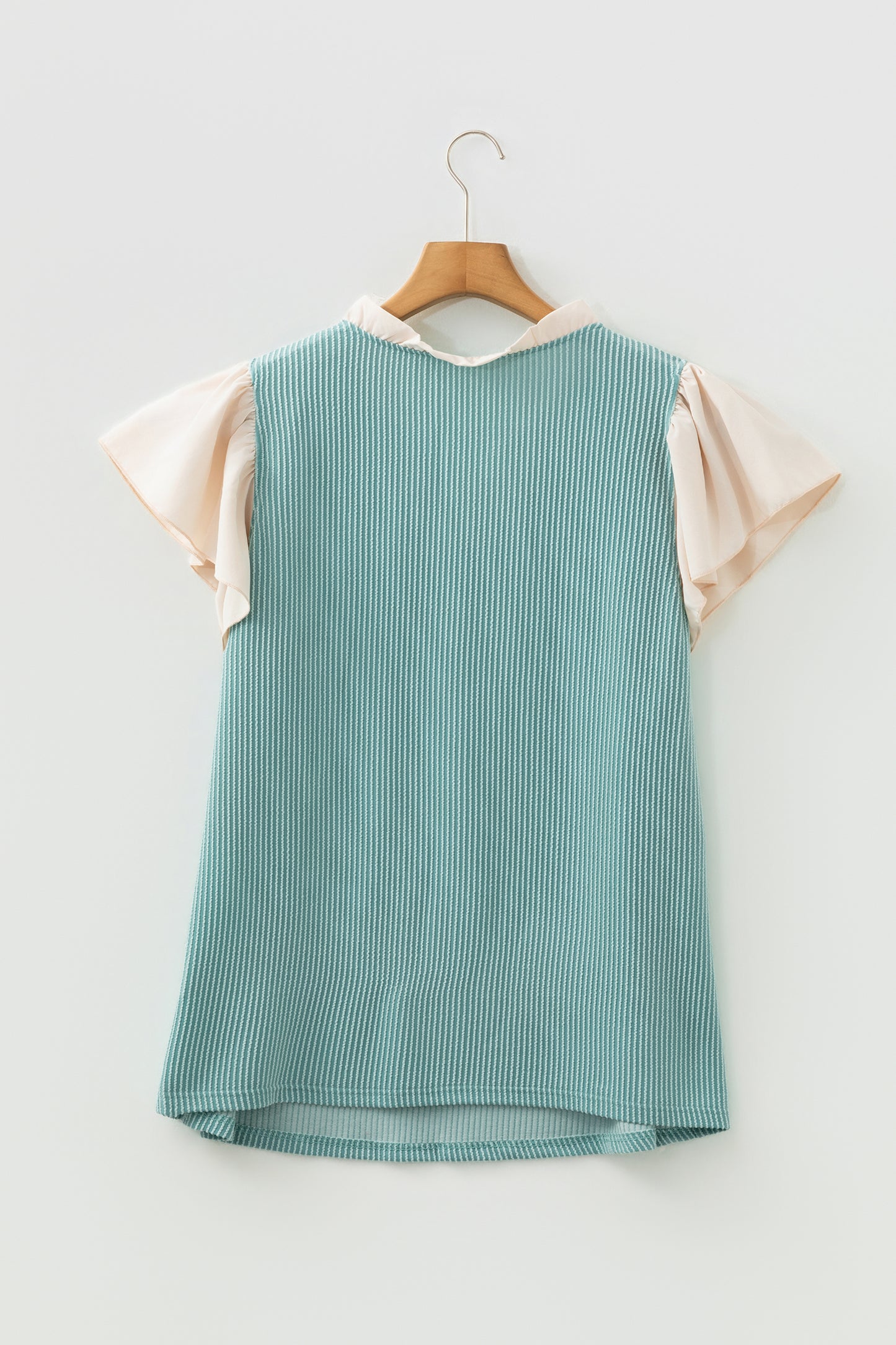 Plus Size Colorblock Corded Knit Ruffle Sleeve Blouse