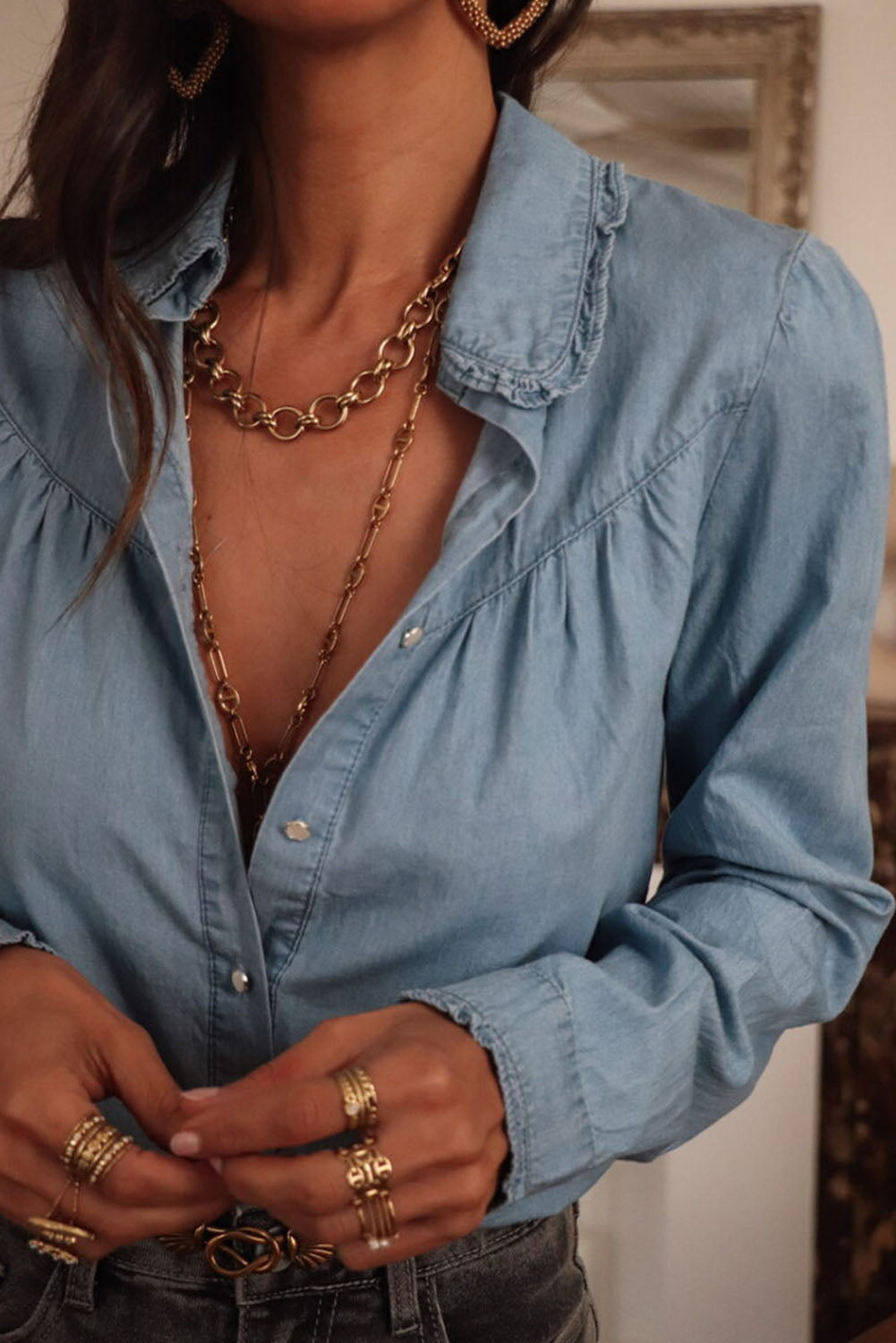 Chambray Western Collar Buttoned Shirt