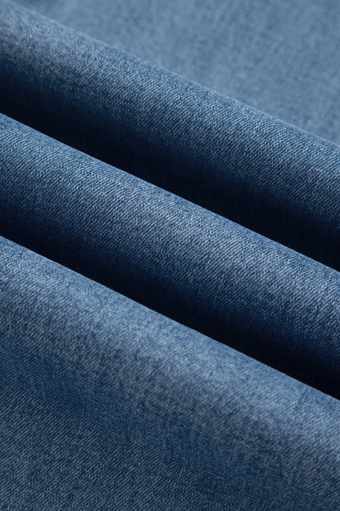 Solid Studded Side Seam Ankle Length Jeans