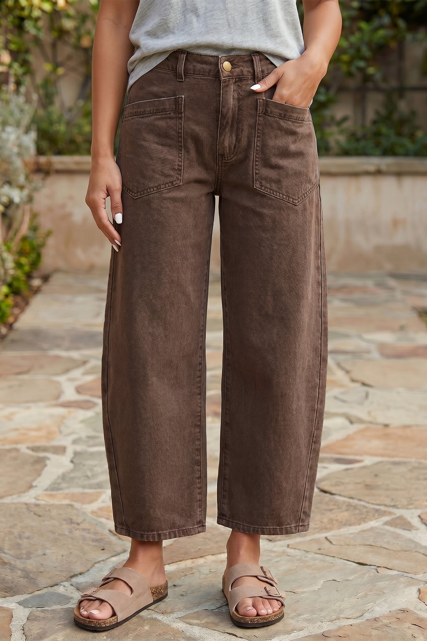 Solid Denim Patch Pocket Barrel Leg Jeans