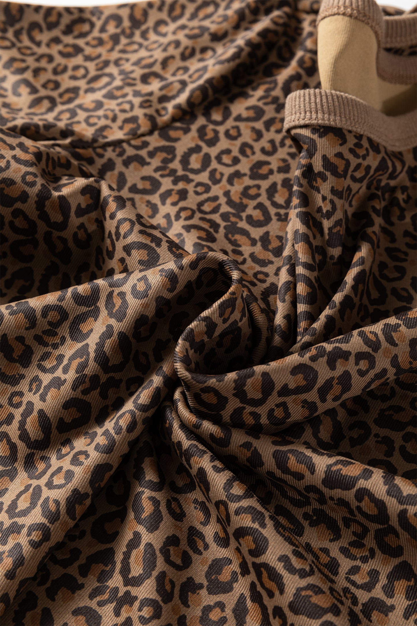 Leopard Short Sleeve Crewneck T-Shirt