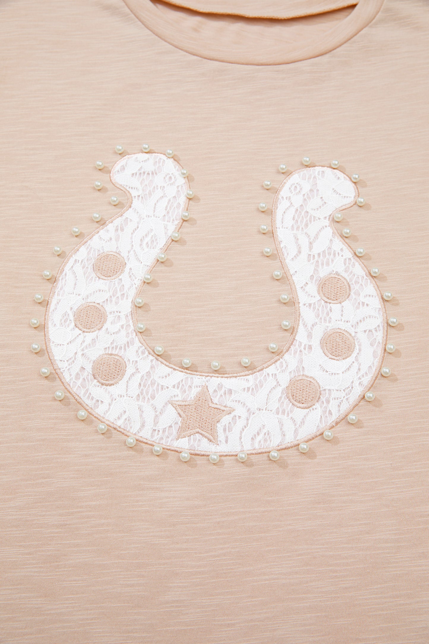 Western Lace Pearl Beaded Horse Shoe T-Shirt