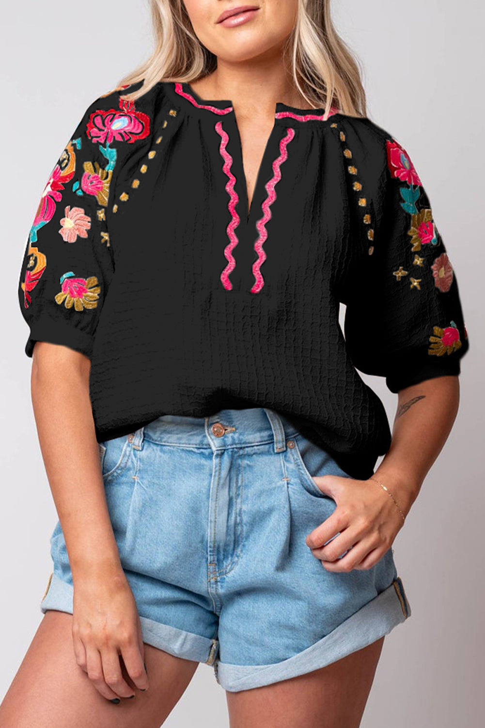 Floral Embroidered Puff Sleeve Blouse