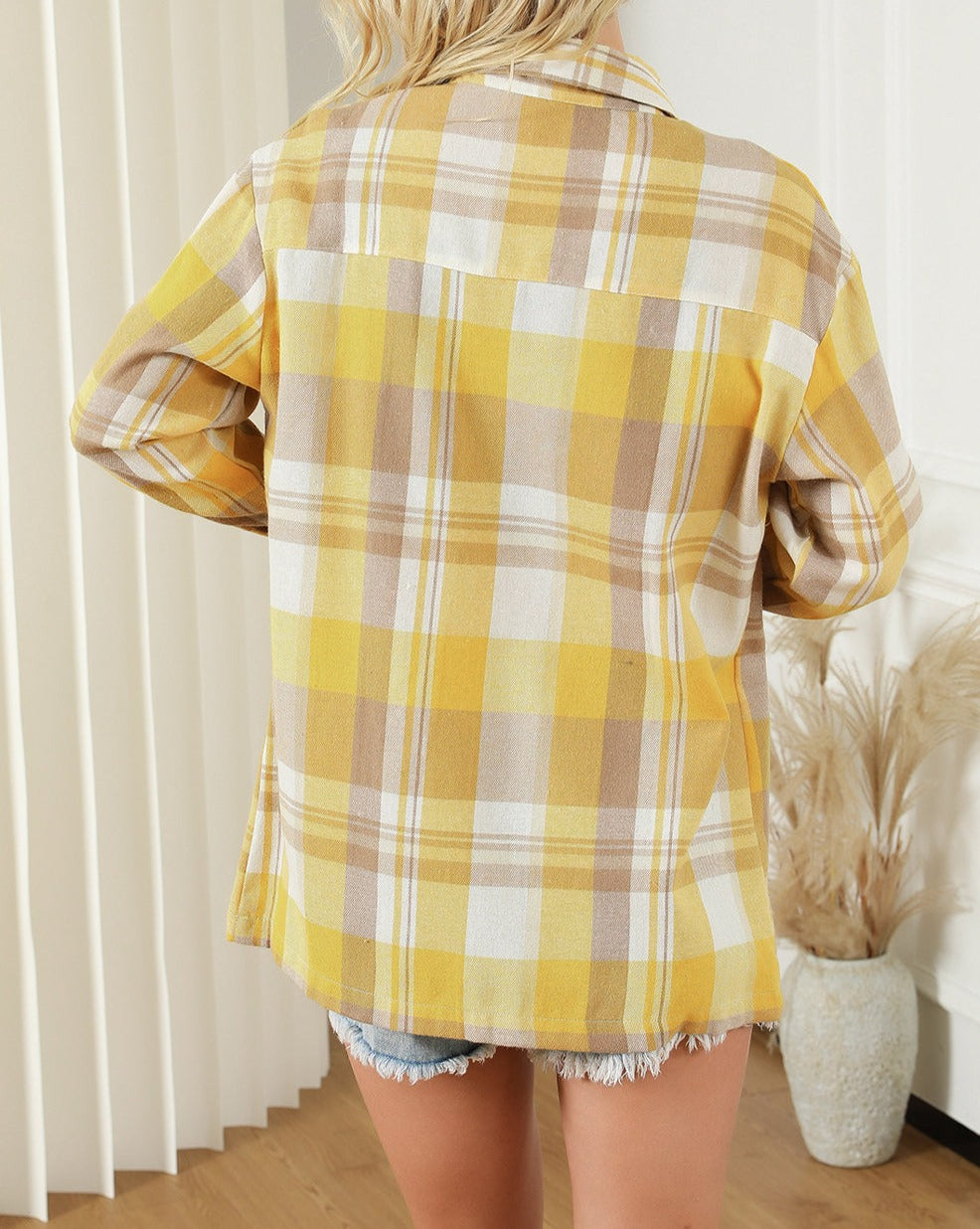 Plaid Chest Pocket Buttoned Shirt