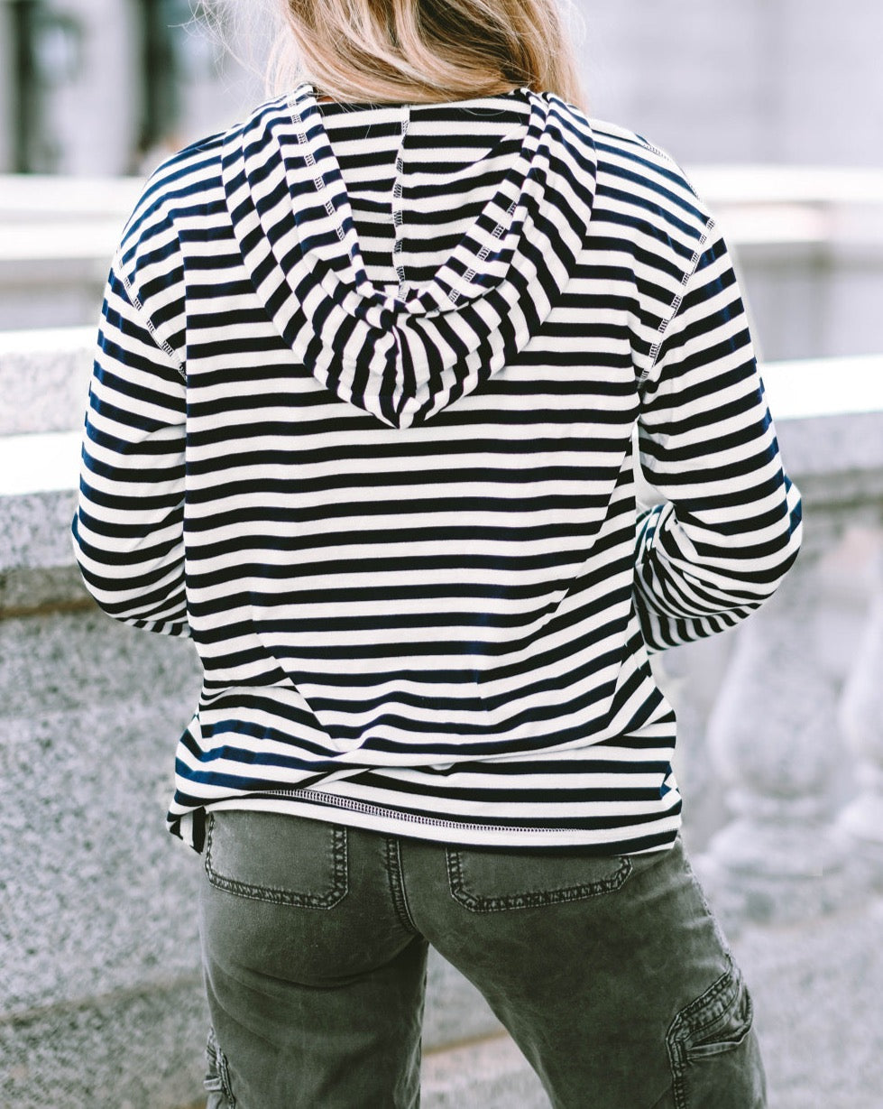 Stripe Kangaroo Pocket Drawstring Hoodie