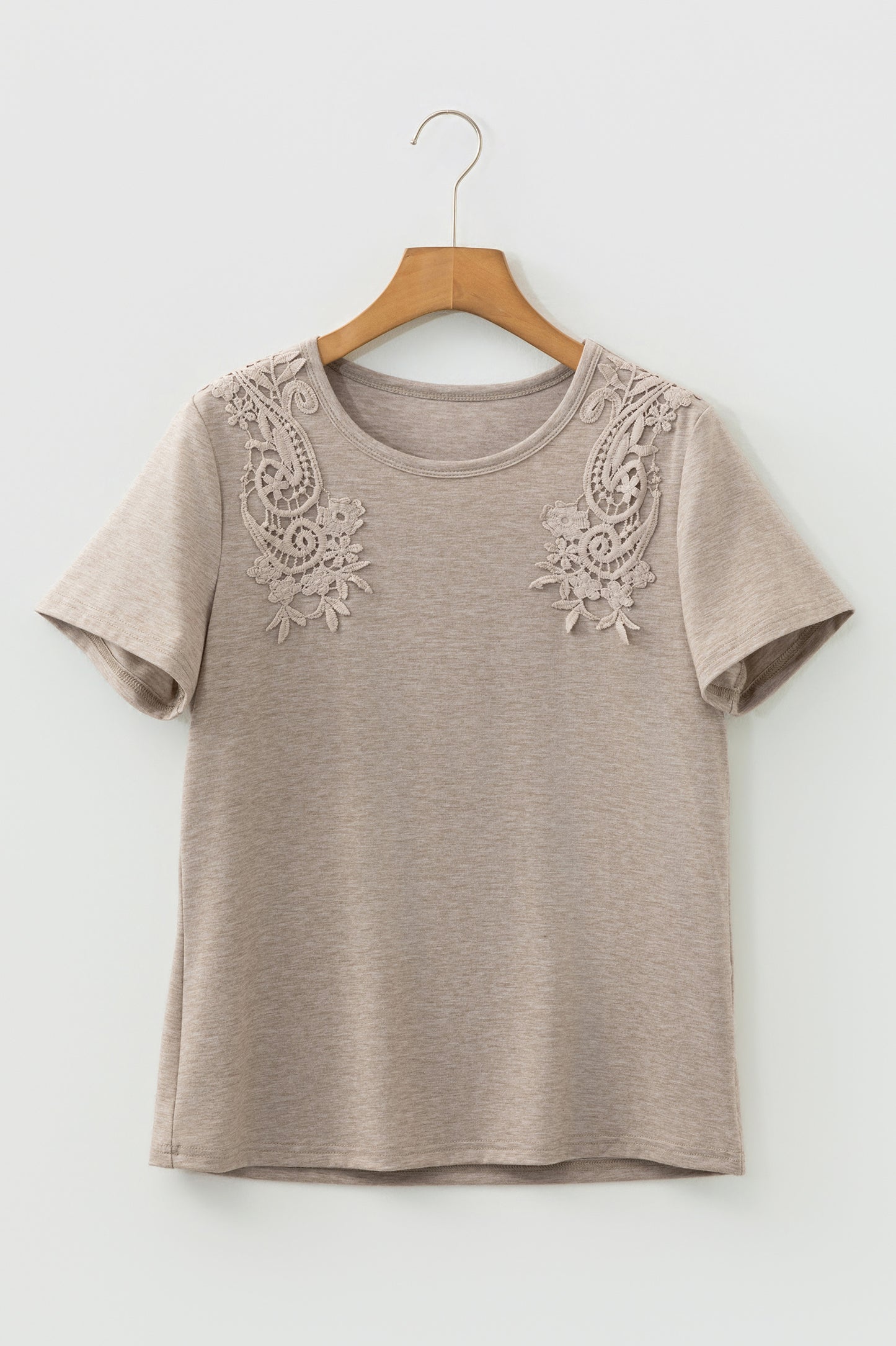 Solid Lace Embroidered Patch Short Sleeve Tee