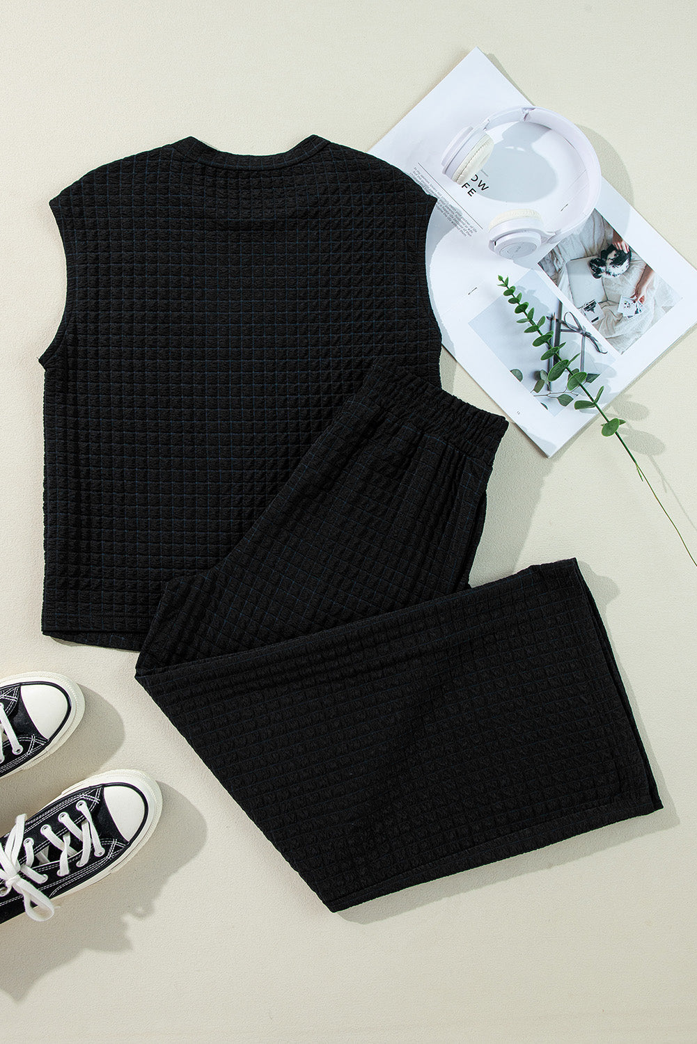 Textured T-Shirt and Pants Set