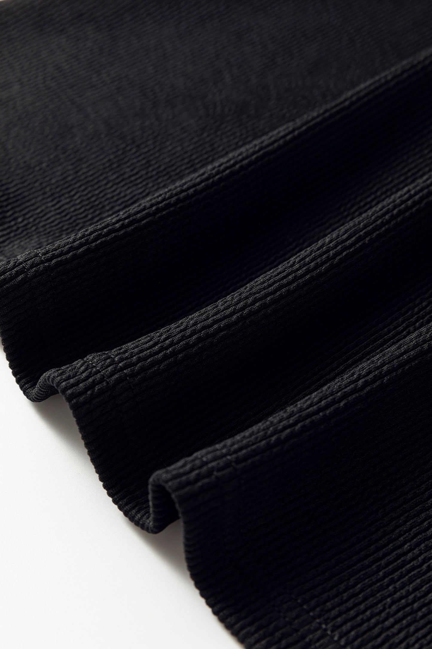 Leopard Contrast Ruffle Short Sleeve Ribbed Top