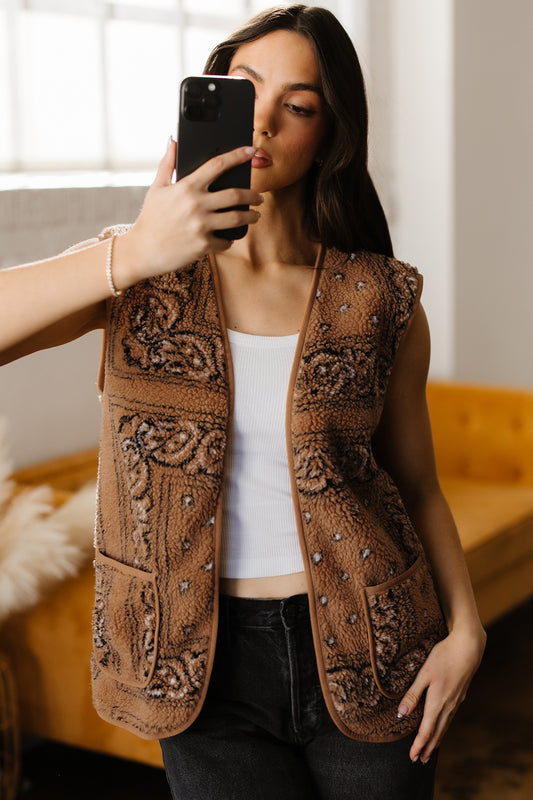 Western Paisley Sherpa Pocketed Vest