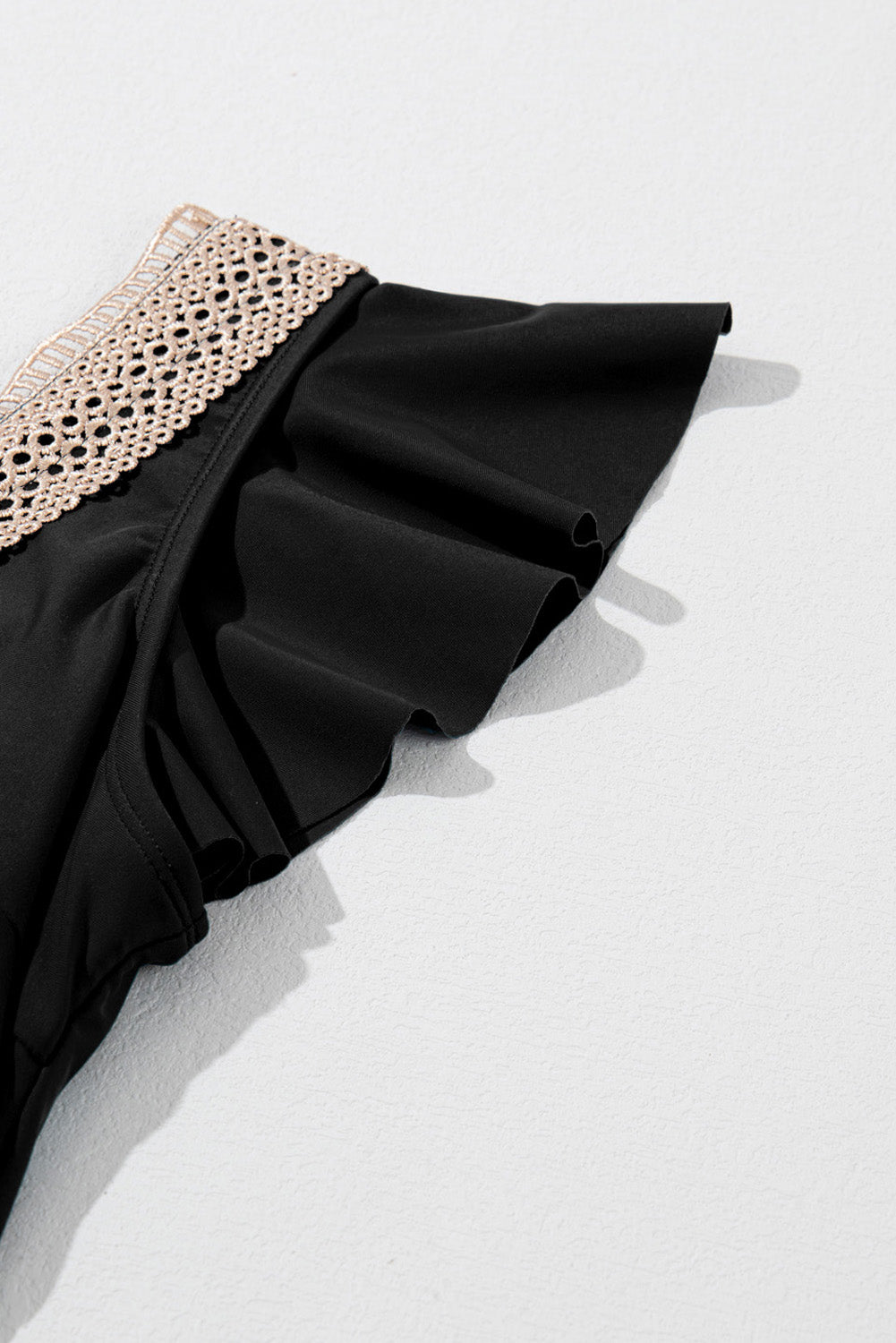 Ruffle Lace Trim V-Neck Short Sleeve Swim Dress