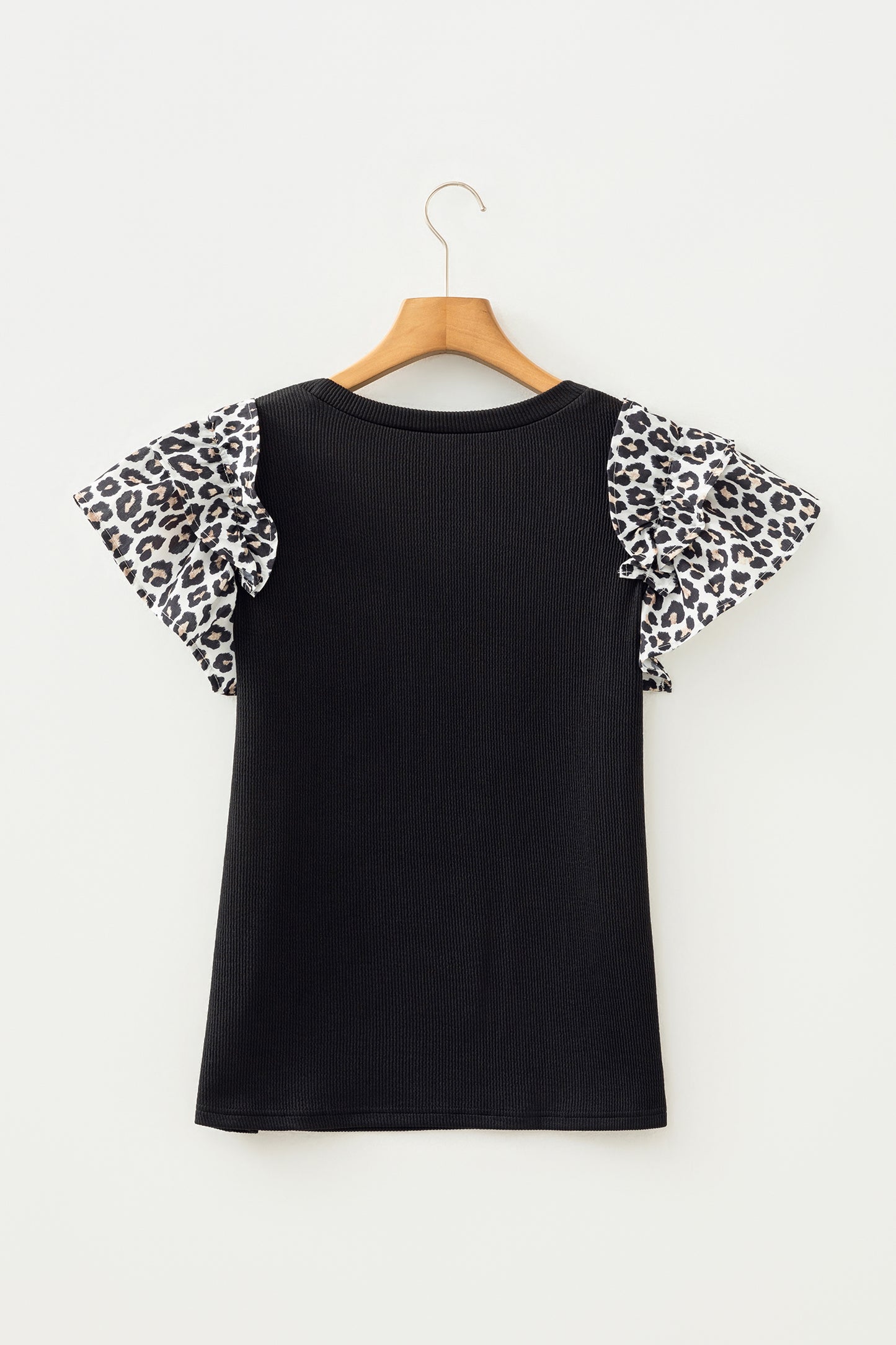 Leopard Contrast Ruffle Short Sleeve Ribbed Top