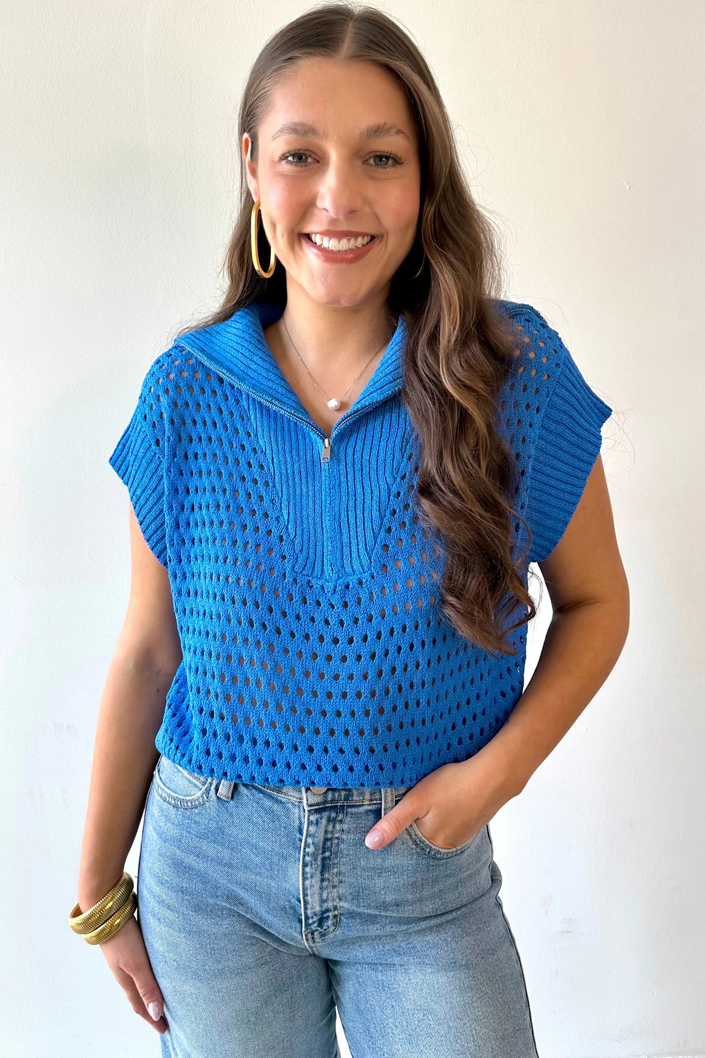 Solid Hollowed Knit Zipped Collar Short Sleeve Top